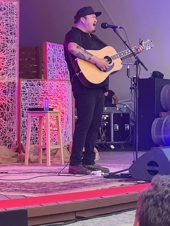 WILLIAM PRINCE ❤️

My wife Meredith and I had the pleasure of seeing the incredible @williamprince at @jacksontriggs recently. 

He sang a new song for the first time ever live - &ldquo;The Charmer&rdquo;, which I learned is from his upcoming new alb