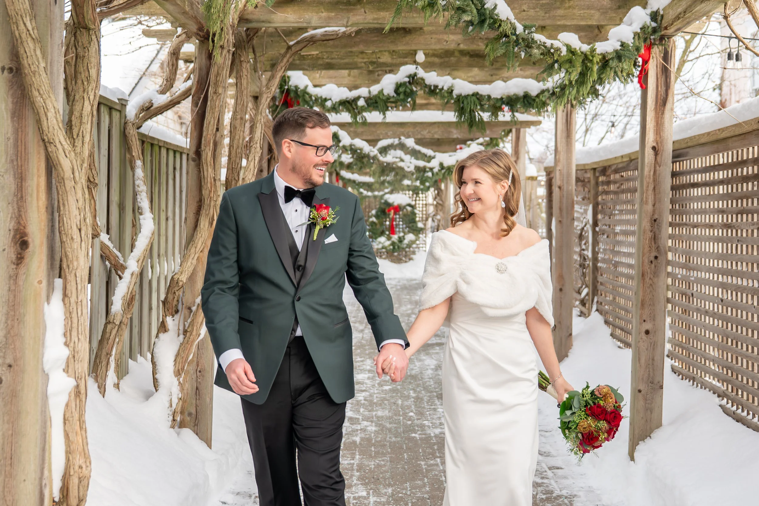Winter wedding at Inn on the Twenty, a Niagara wedding venue