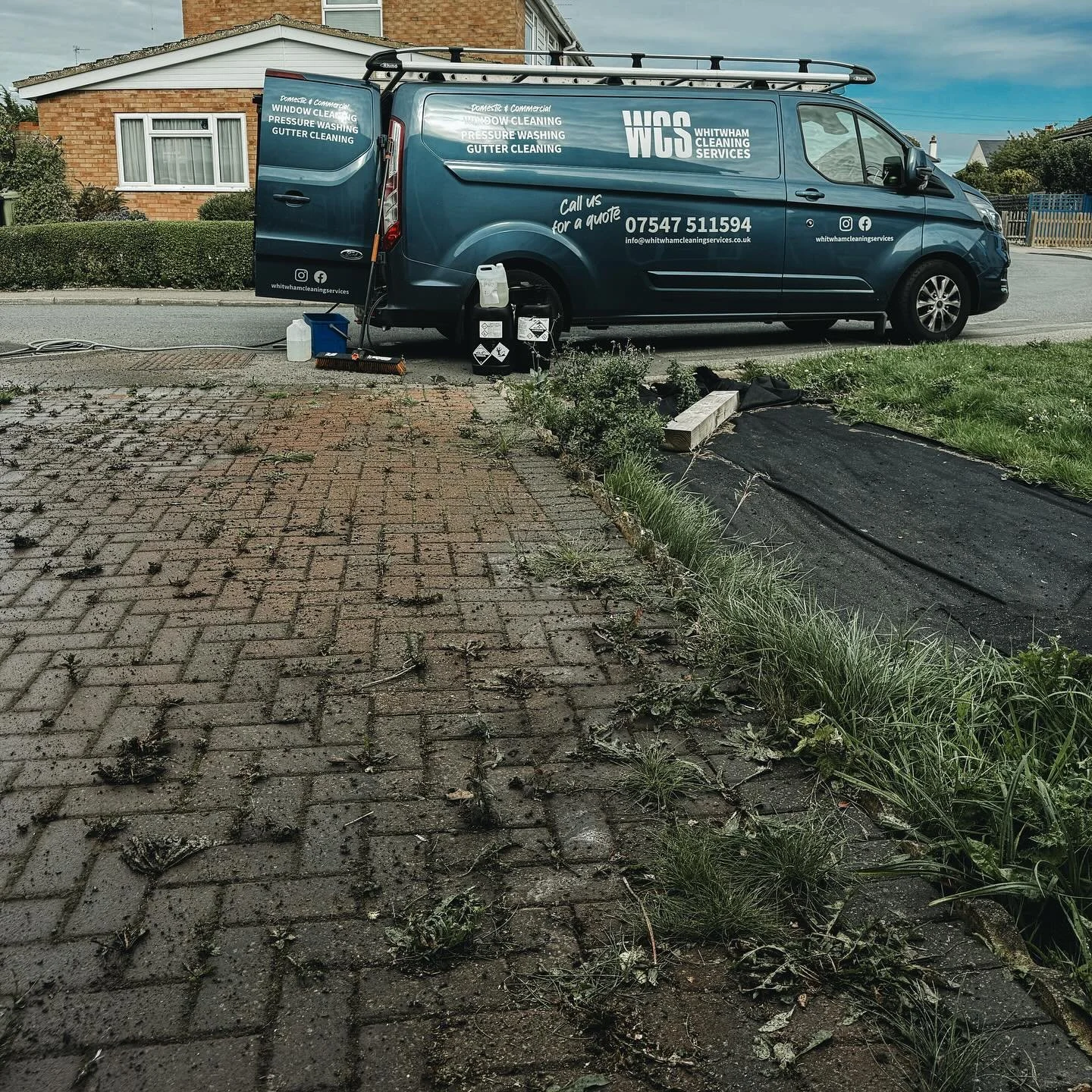 Look at this transformation!🤩

Another driveway pressure washed, treated &amp; resanded in Newport Pagnell today.

Contact us for your free, no obligation quote. 

📞07547511594 
📧info@whitwhamcleaningservices.co.uk 
💻www.whitwhamcleaningservices.