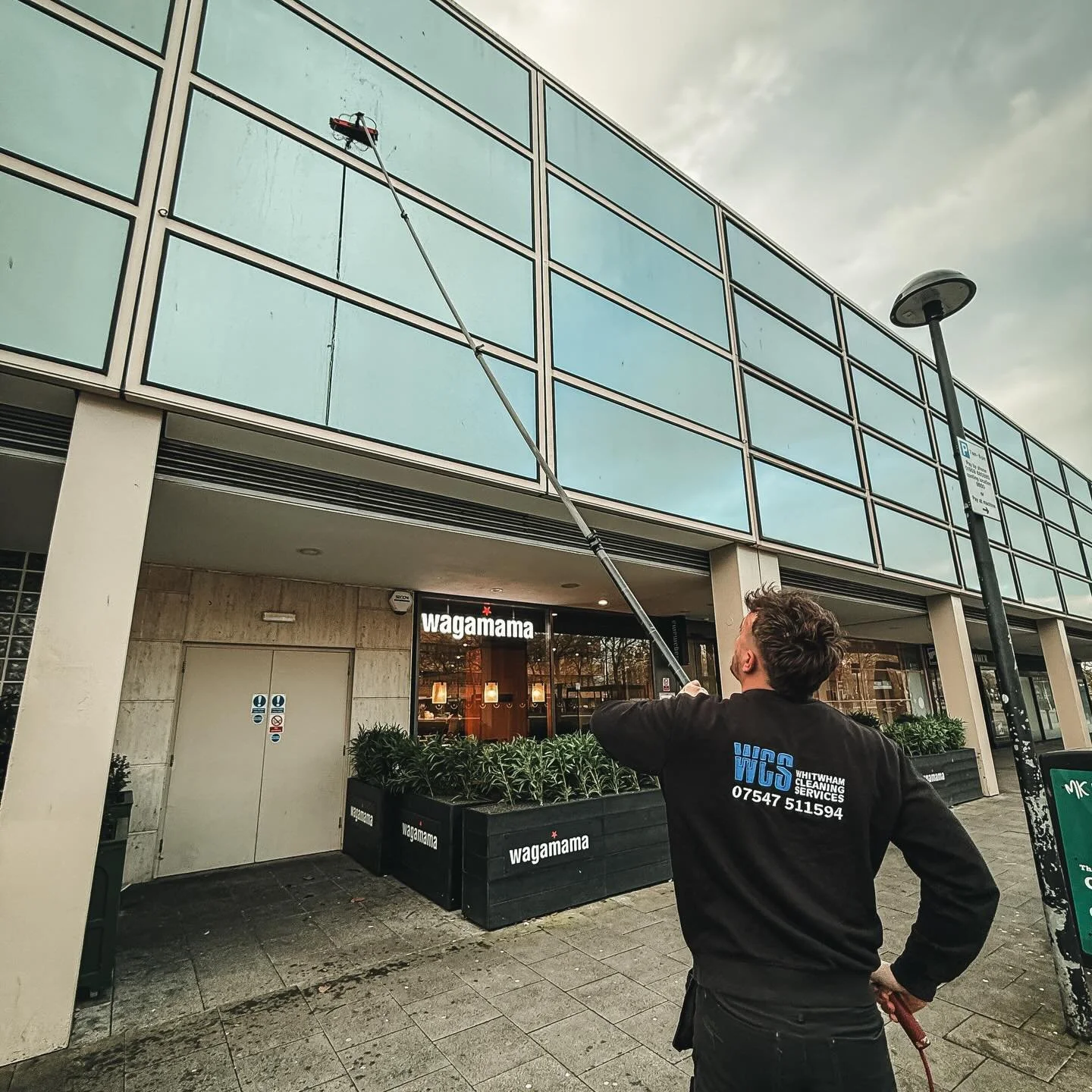 Here&rsquo;s our day&hellip;.

- Commercial Window Cleaning from 6am☀️
- 6 monthly Cladding Clean completed 
- Farmhouse completed in/out
- Domestic windows completed 
- Gutters, Conservatory Roof completed
- Patio, Wall + Driveway completed 
- Egg r