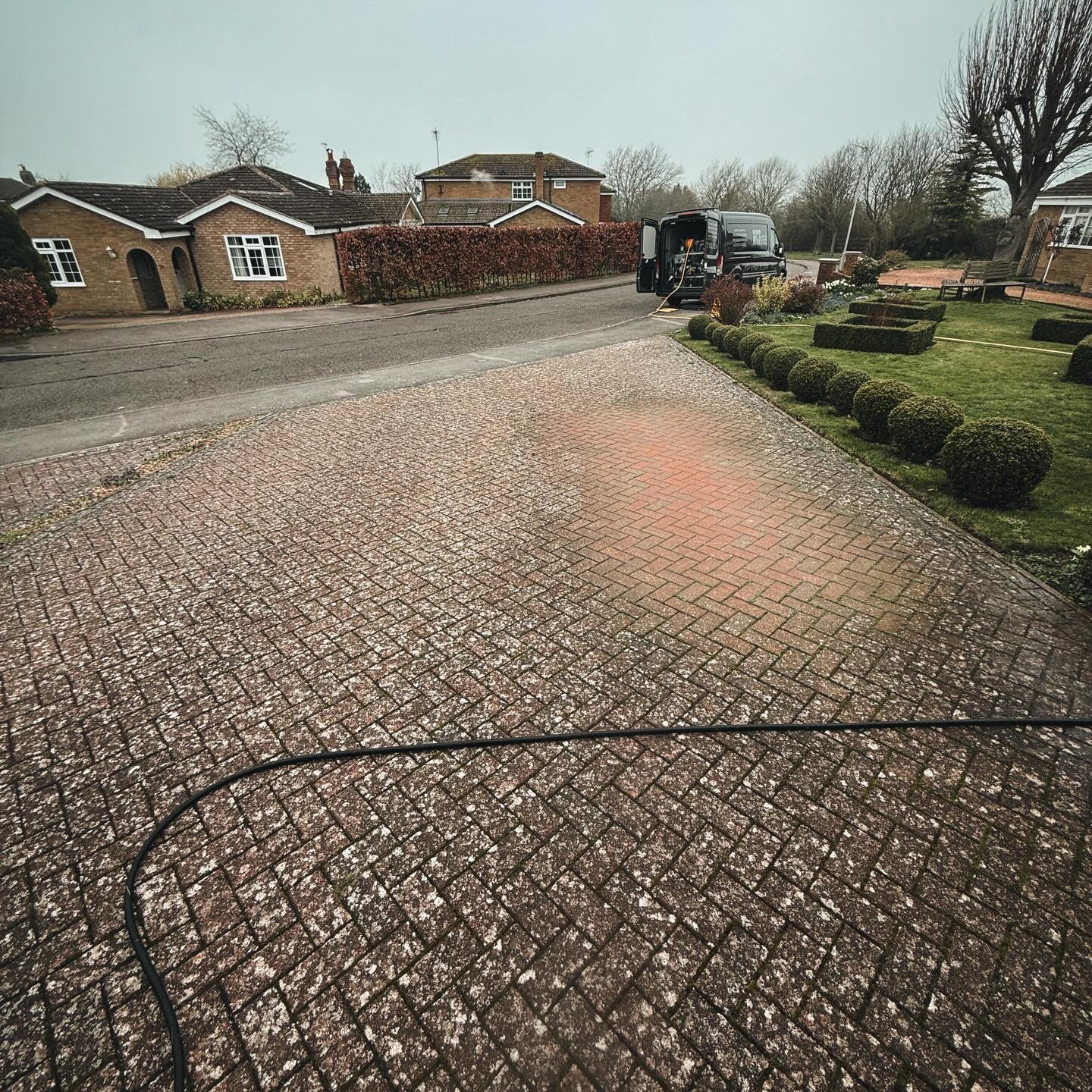 Pressure washing completed in North Crawley today💧

Contact for your quote☀️

📞07547511594 
📧info@whitwhamcleaningservices.co.uk 
💻www.whitwhamcleaningservices.co.uk/contact 
WCS(MK)LTD