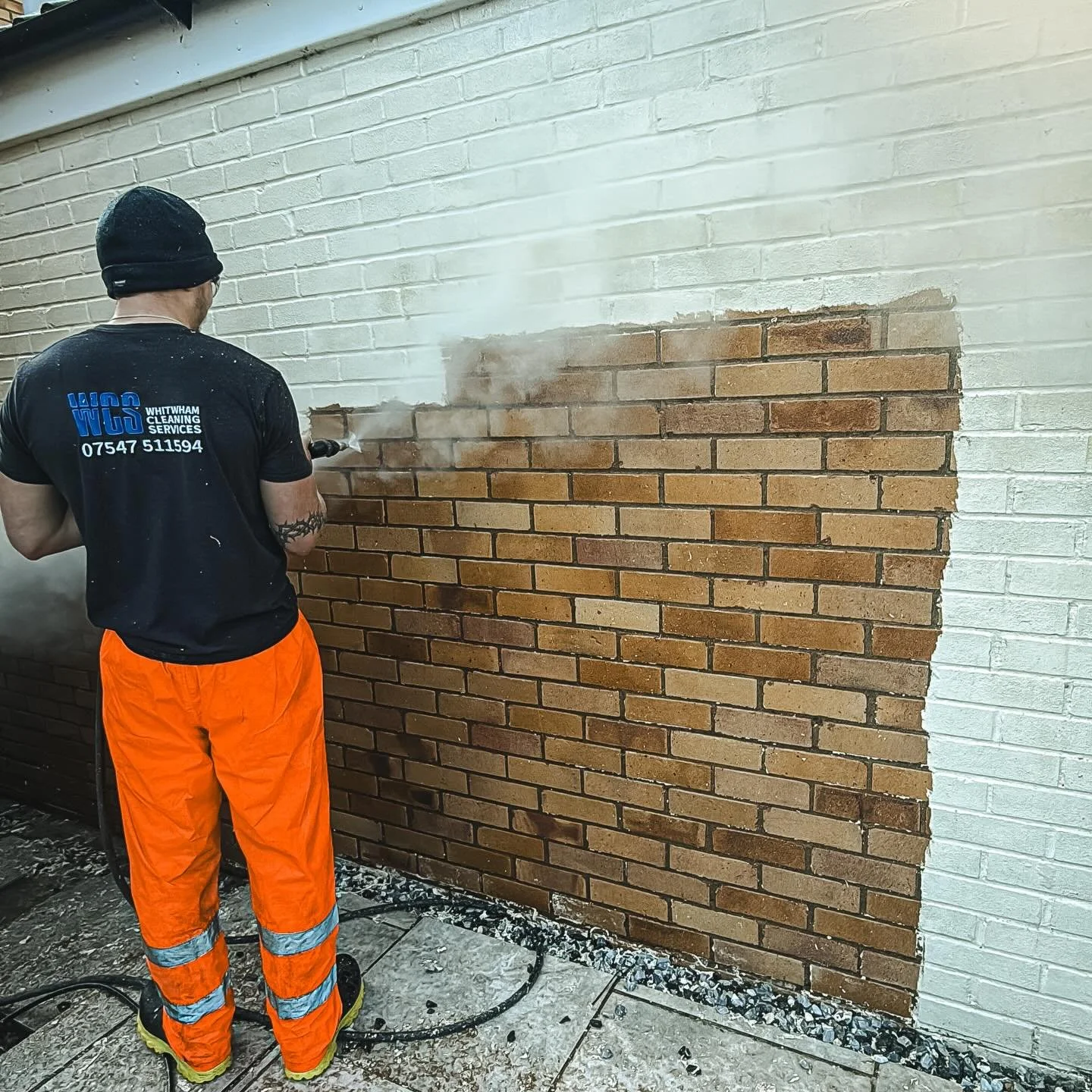 Yet another busy week @ WCS - here&rsquo;s some of our pressure washing/steam cleaning jobs we&rsquo;ve completed this week. From driveways + patios in Milton Keynes to oil removal&rsquo;s in Enfield, the vans been busy!

This is on top of our: regul