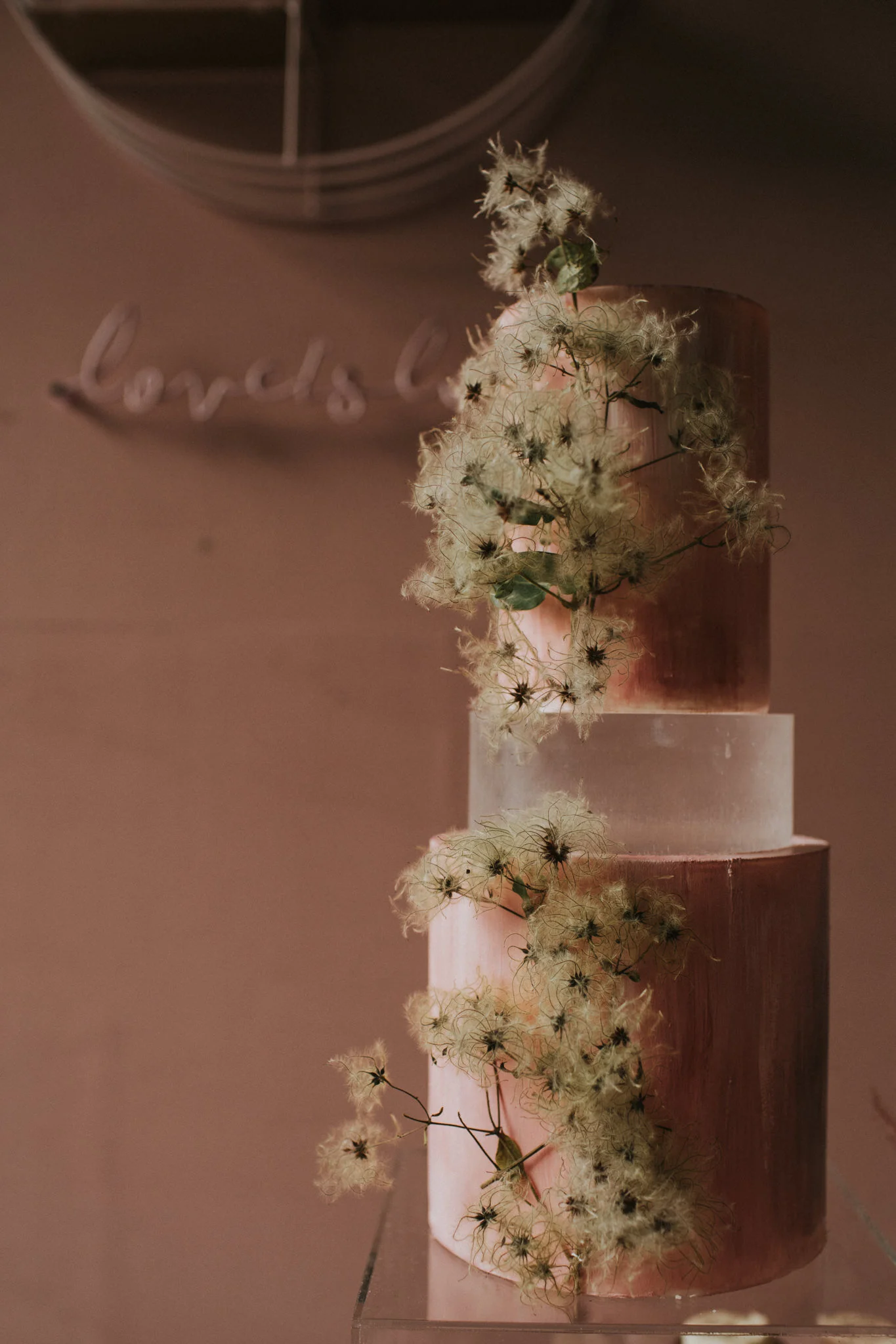 Wedding cakes with dried flowers inspiration — AVANT GARDE CAKE STUDIO