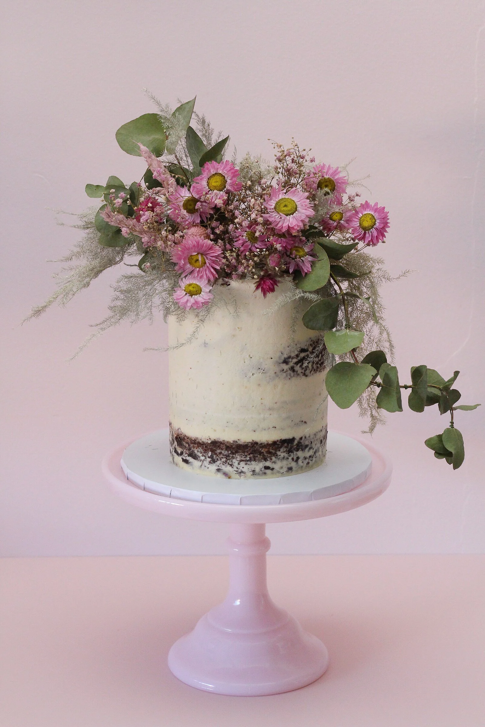 Wedding cakes with dried flowers inspiration — AVANT GARDE CAKE STUDIO