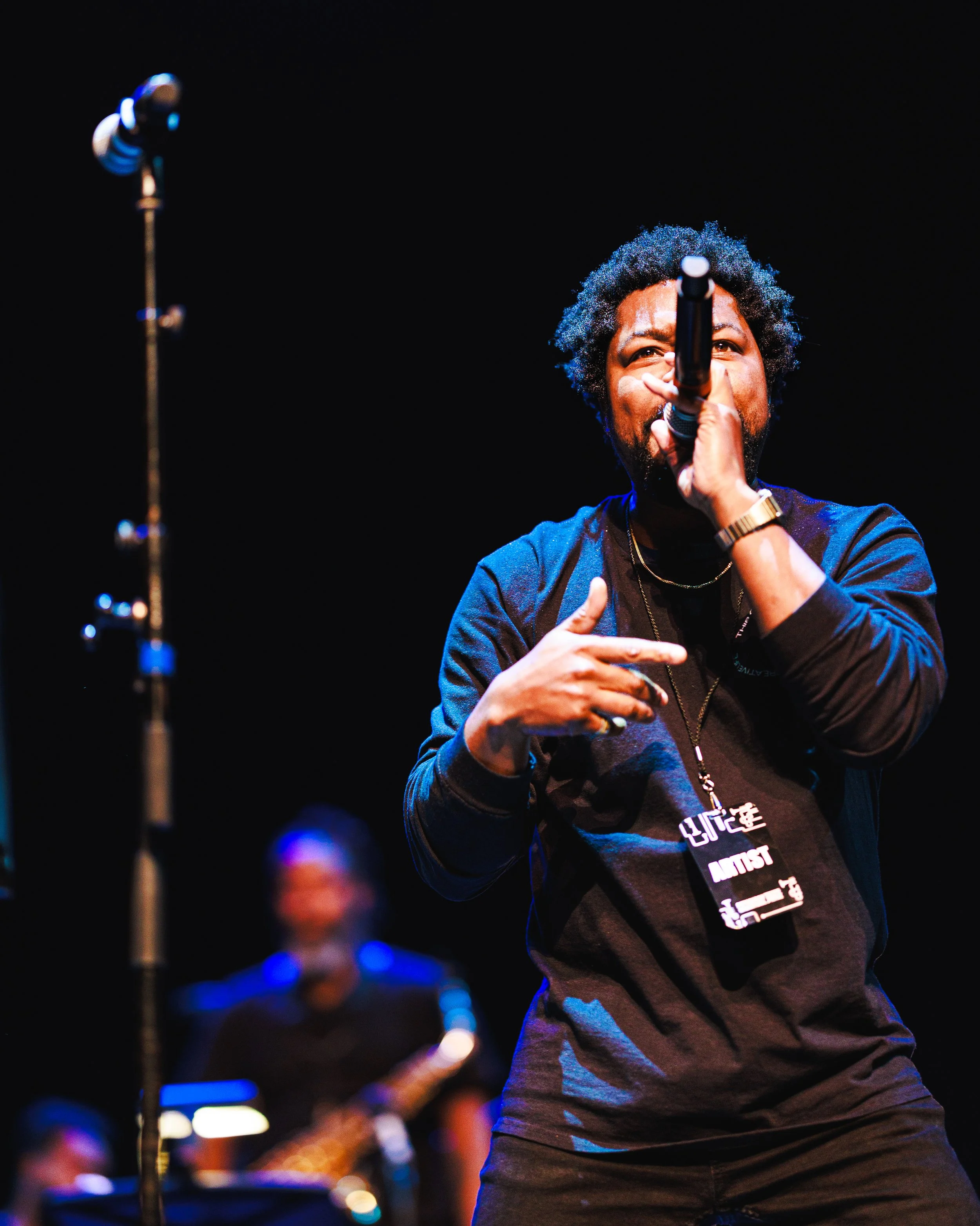 Chris Coles' Gleam Featuring Floco Torres at the BOP STOP