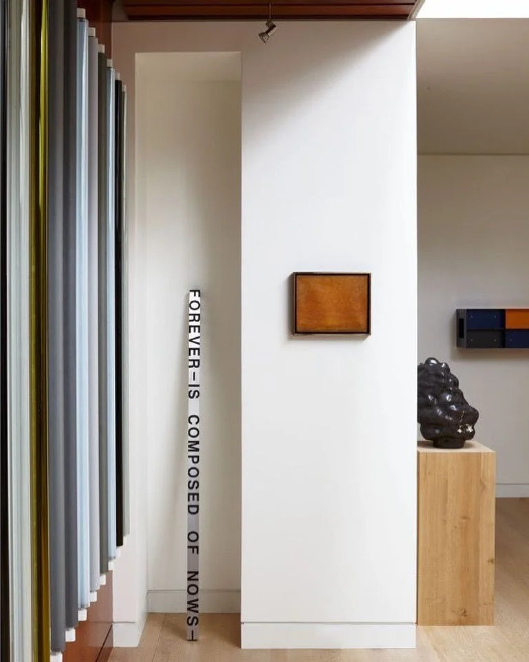 🌩
.
.
.
.
.
#customhome #idcoathome #newbuild #lindsayhillloves #designisinthedetails #smpliving #vintagefurniture #roomforinspo #dream_interiors #luxeathome #manchestervt buffalony #westportct #eastaurorany #elledecor #howyouhome #adstyle #sewickle