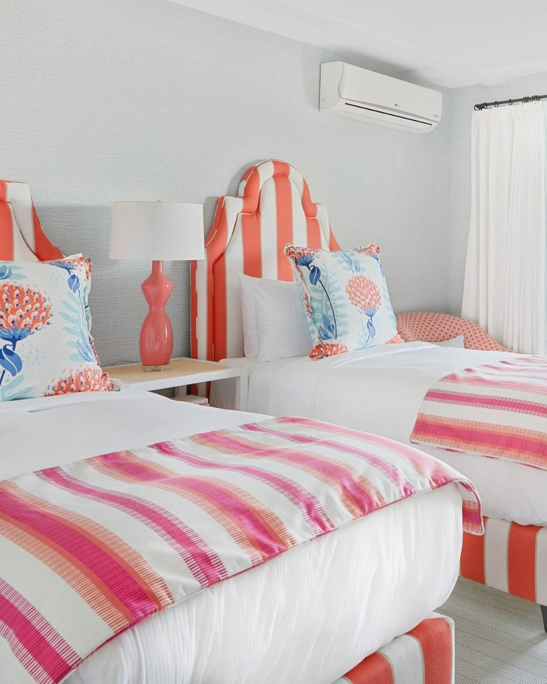 February break is right around the corner! Trade routines for ocean views and plan a seaside road trip the kids will love&mdash;an easy winter escape for the whole family. 🌊❄️ Link in bio to book!