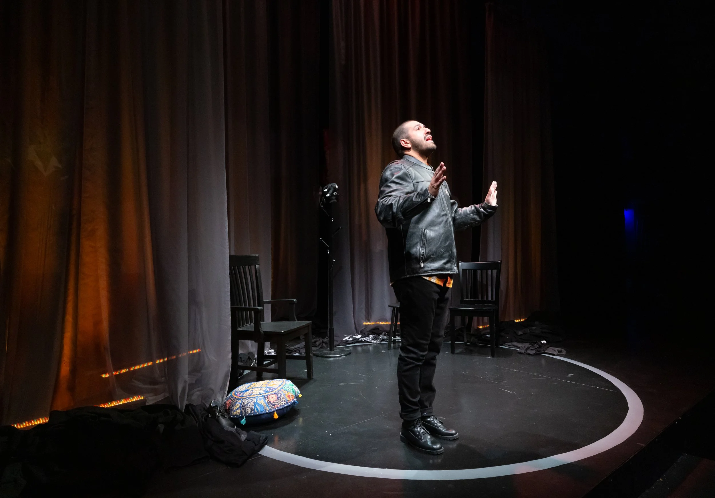 'Draw the Circle' Production Photos #4.jpg