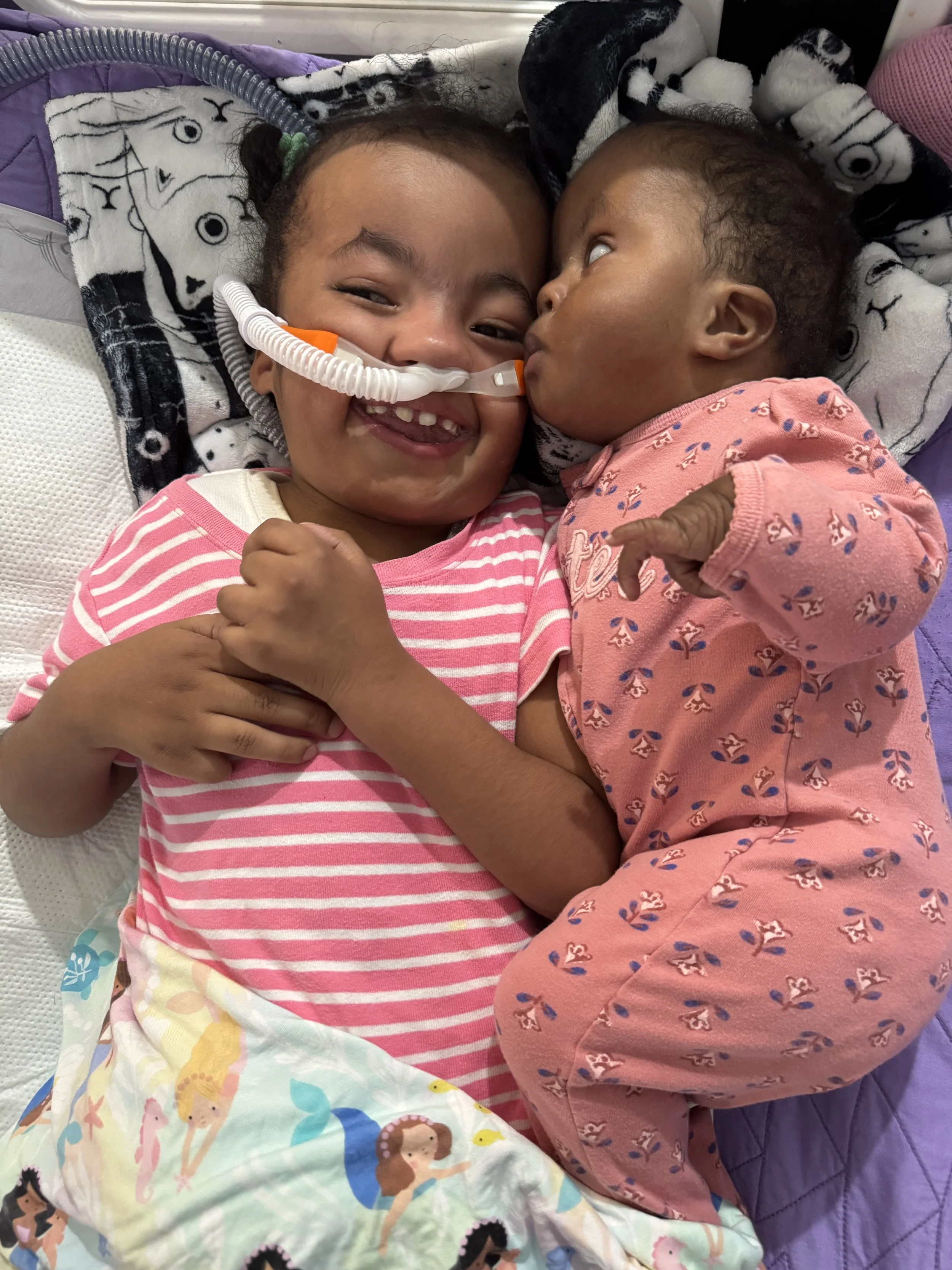 Miley & Mae (5).jpeg