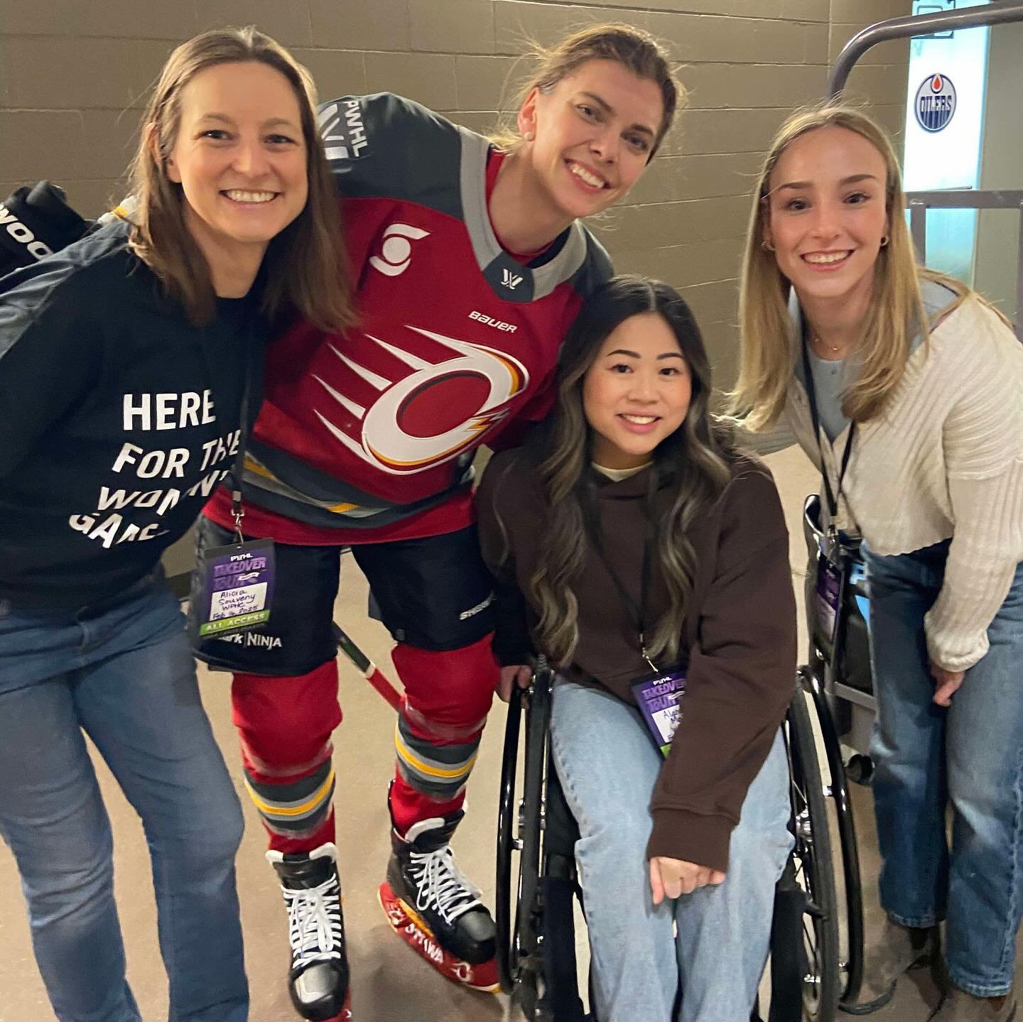 @thepwhlofficial 🤝@wphcanada 

Thanks for the great night celebrating women&rsquo;s hockey! 

#HereForTheWomensGame