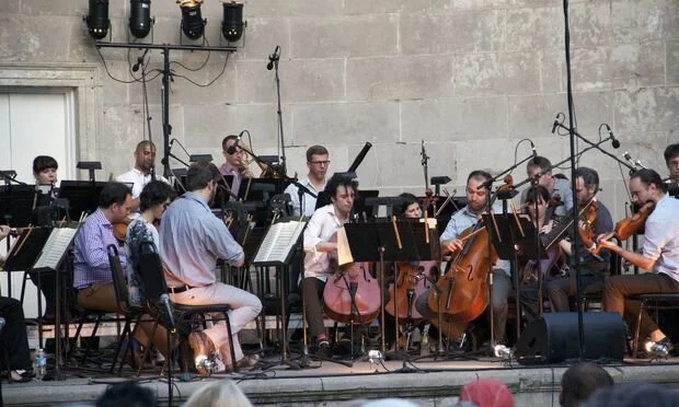 The Knights Perform in Central Park