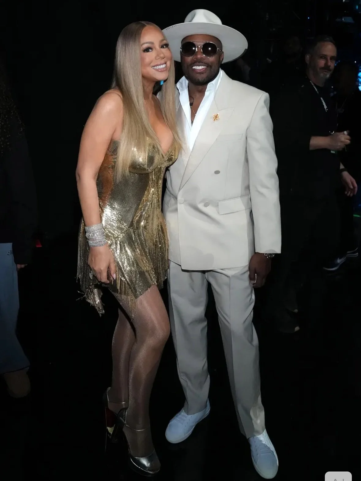 Tailored @dnice for his set &amp; the BET Awards show! 

Tailoring breakdown:

🪡 shortened the trousers to lay right on the shoe
🪡 let out the waist
🪡 tapered the thigh, calf, ankle to create a more tapered look
🪡 tapered the jacket to give it mo