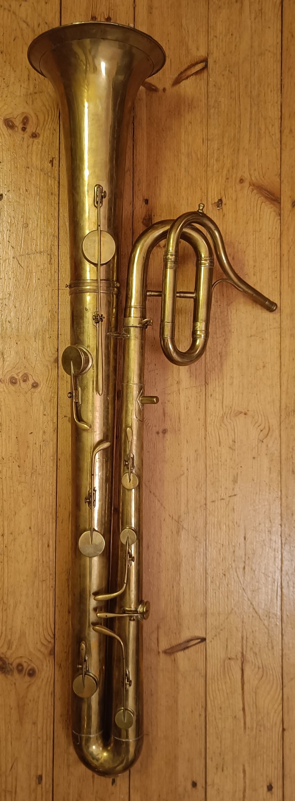 Figure 6: Bass horn (Ophicleide). J. M. Labbaye, Paris, 1837.
