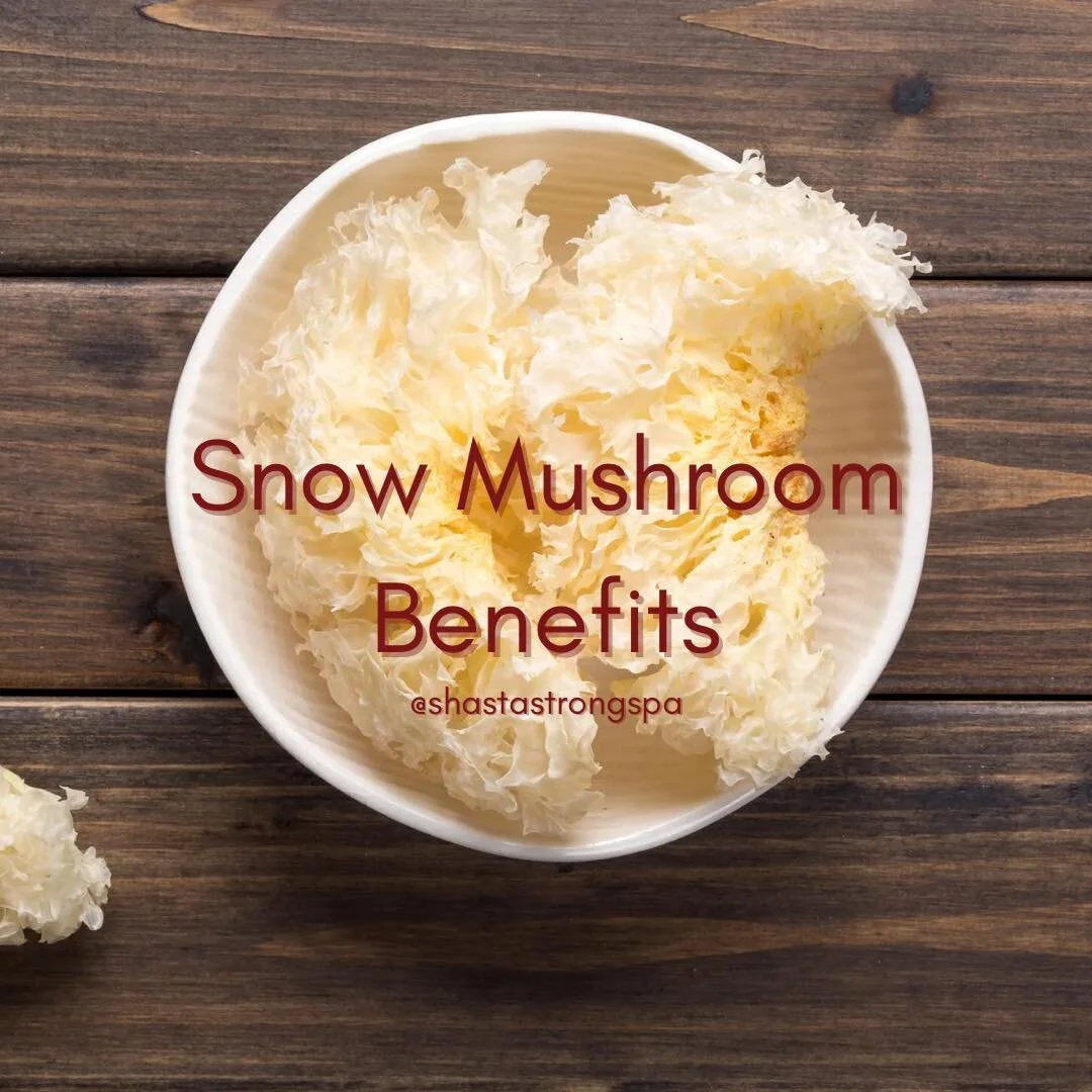 ❄️𝓢𝓷𝓸𝔀 𝓜𝓾𝓼𝓱𝓻𝓸𝓸𝓶 𝓕𝓪𝓬𝓲𝓪𝓵❄️ $80 | 45 min. FUNCTIONS: &bull; Exfoliates skin without irritation &bull; Infuses the skin with active vitamins and bioflavonoids &bull; Deeply hydrates and plumps the skin &bull; Stimulates collagen produc