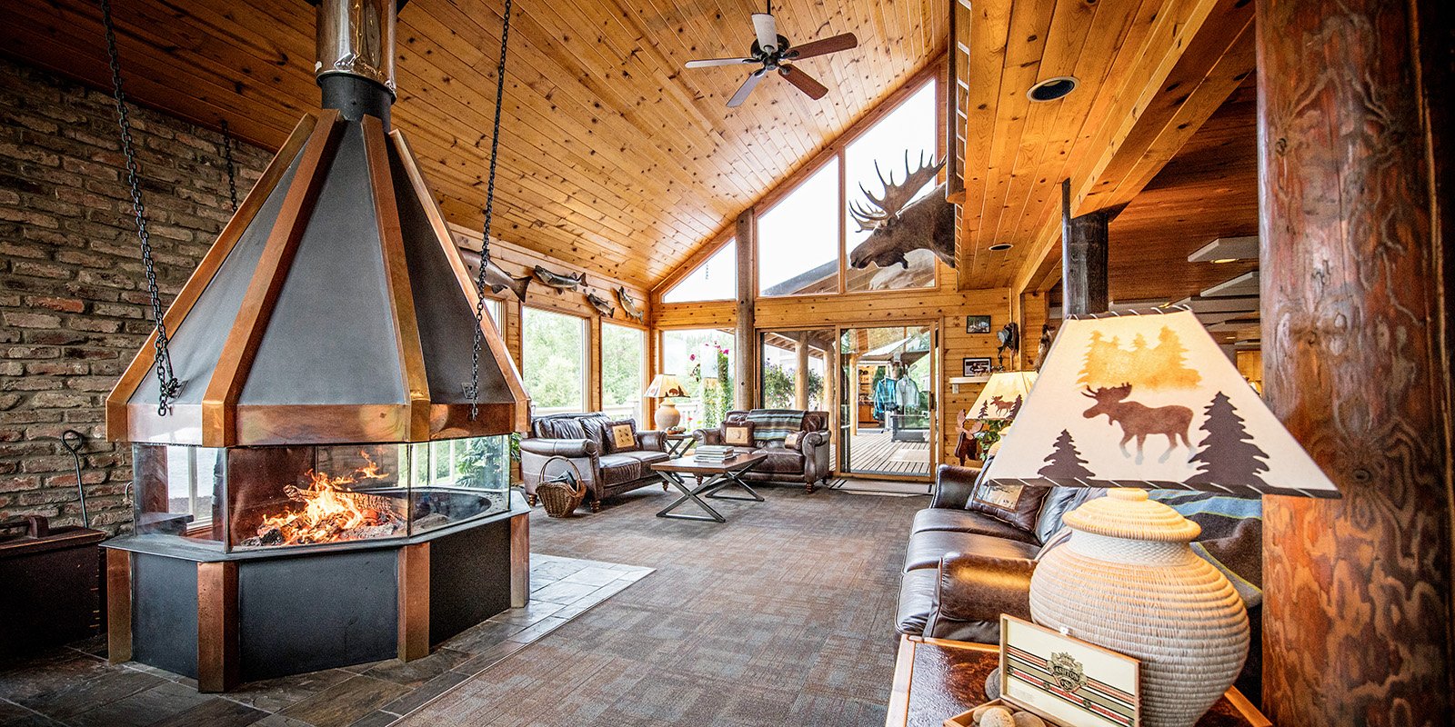 Mission Lodge lobby.jpg