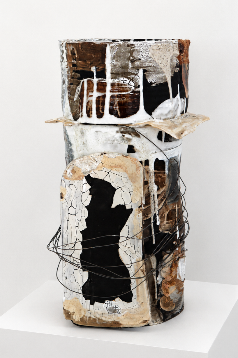 Permanent Dwelling, 2024
Stoneware, porcelain, glaze, pencil, wire, eggshells
18 x 14 x 10 in. (46 x 36 x 25 cm)