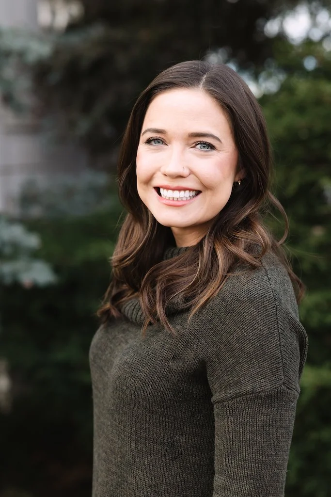 Psychotherapist, Dylan Mackie-Hernandez, specializes in Relationship Therapy, Professional Development Therapy, Perfectionism and Self-Esteem Counseling.