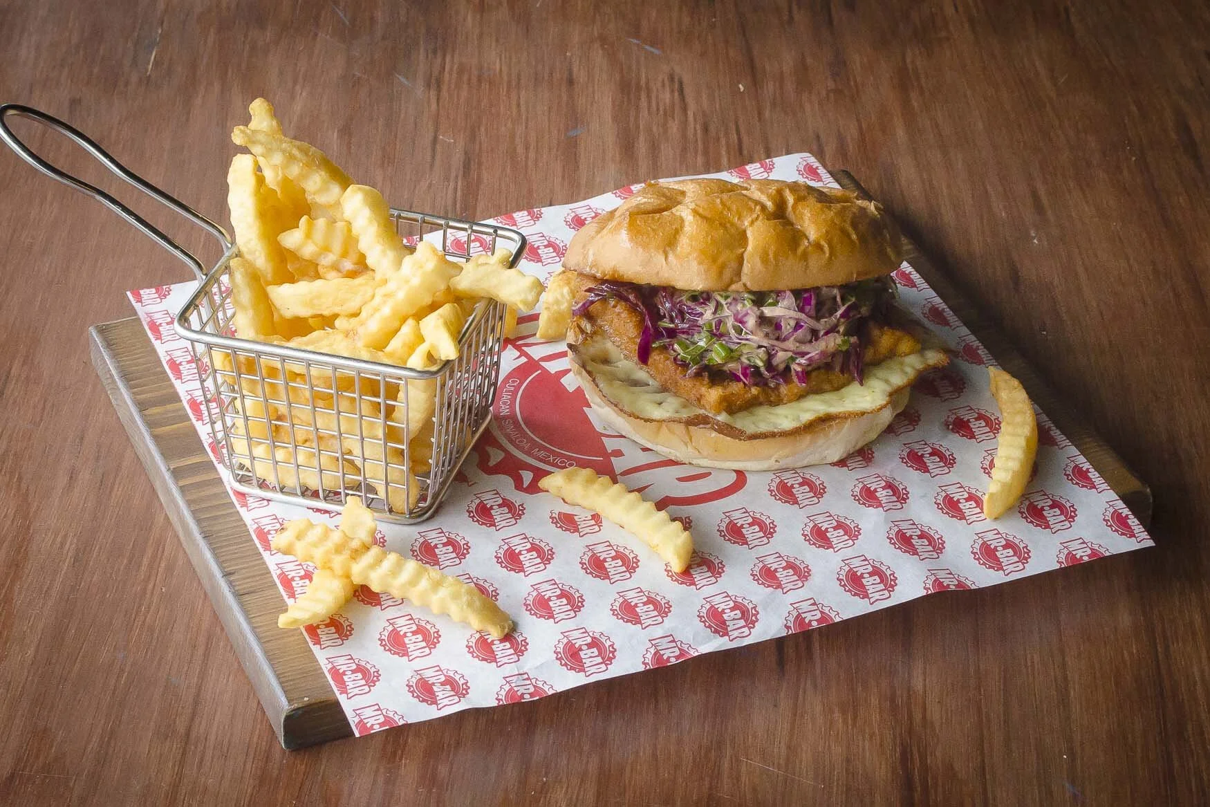Mr.Bar_hamburgesa crunchy (2).jpg