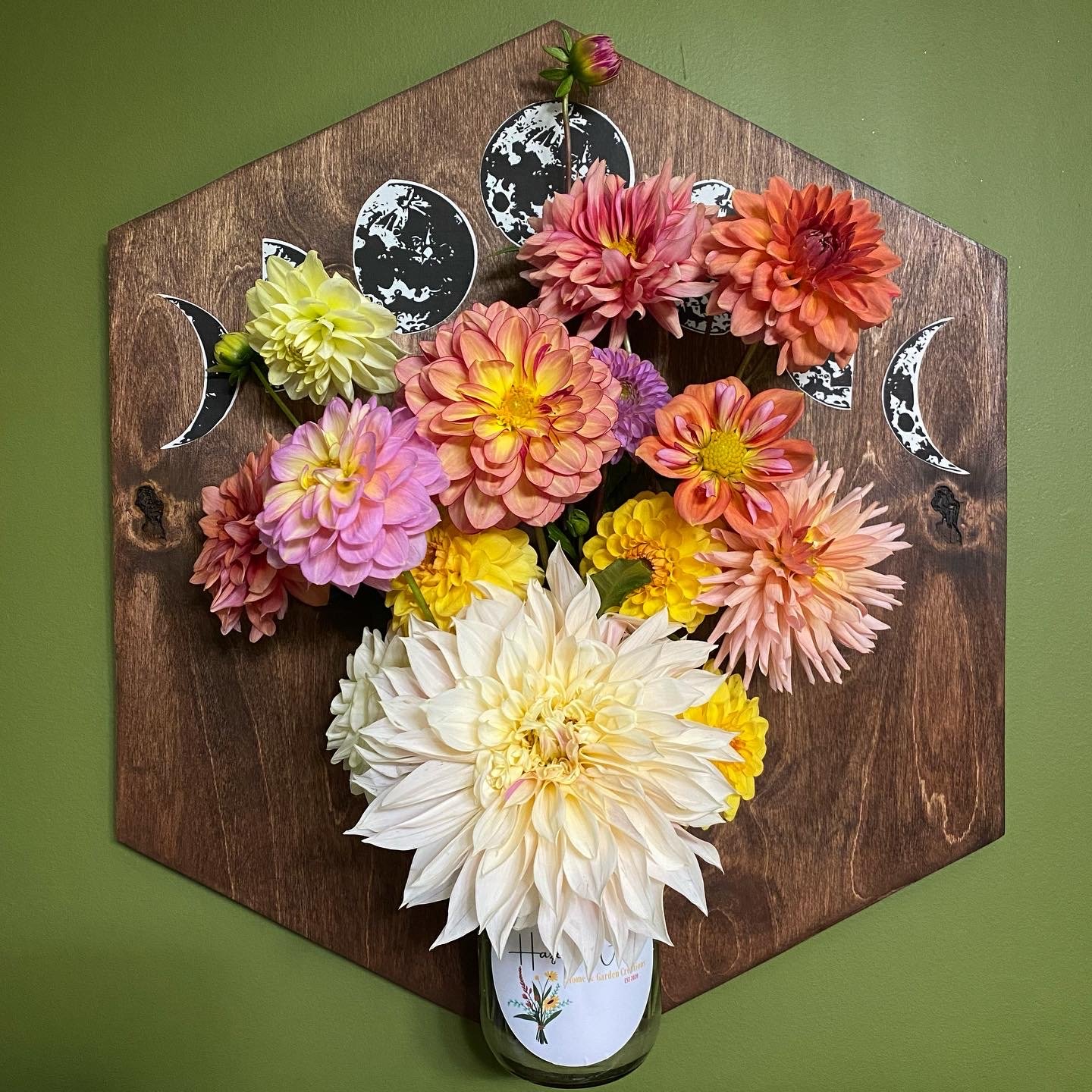 Full Moon Flower Bouquet