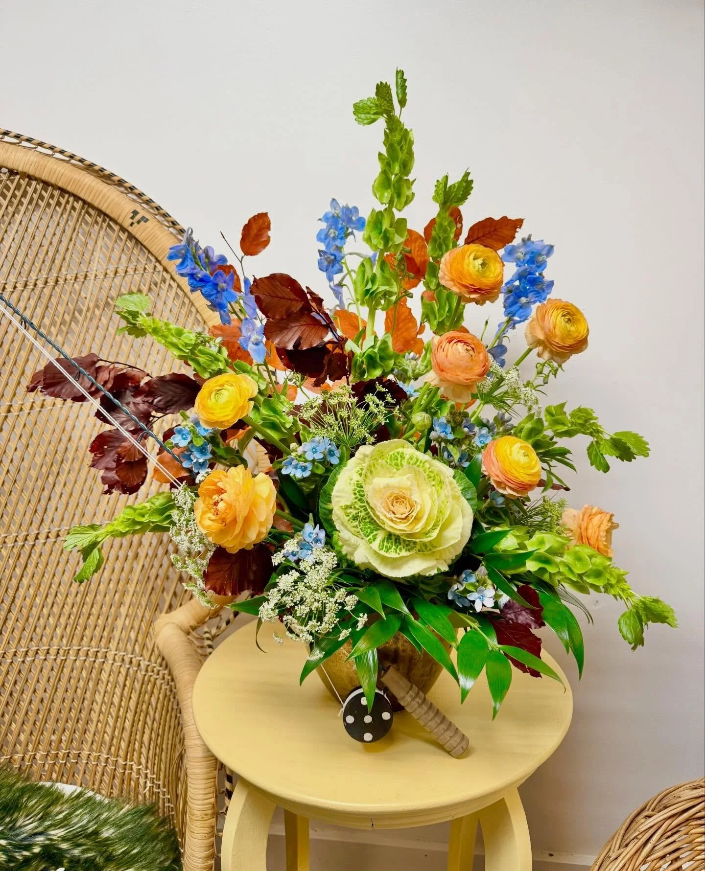 When you lose someone you love they never really leave you. They just move into a special place in your heart &hearts;️ 
Designing memorial flowers always stirs something deep in me, hoping the arrangement truly honors their life and brings their lov