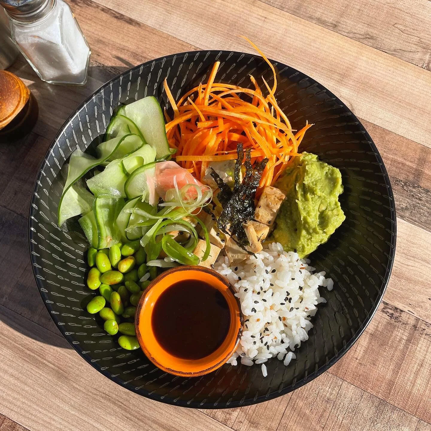 Try our new special - Teriyaki Bowl
Tofu, rice, carrot, cucumber, edamame, avocado, pickled ginger &amp; teriyaki sauce 🍴🥑

With the choice of adding Chicken $4