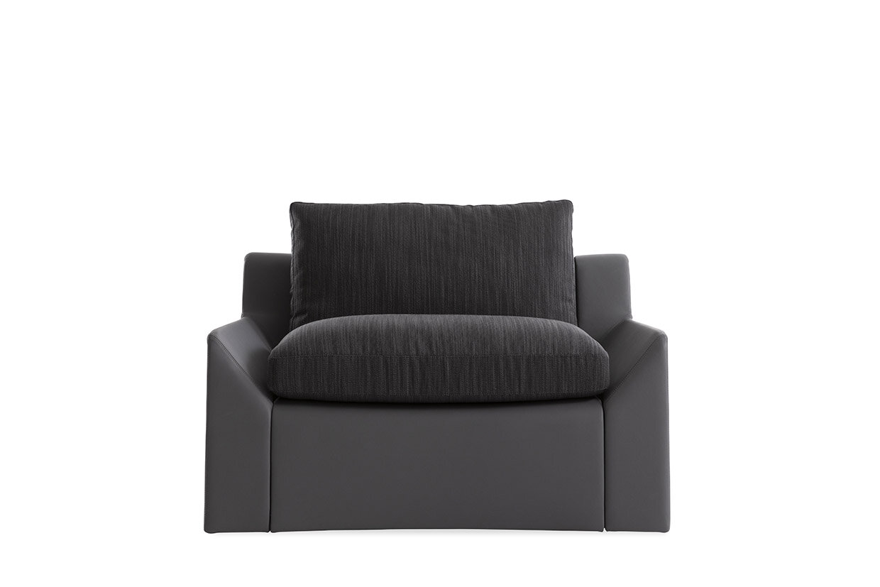Bugatti ChironArmchair 1.jpeg