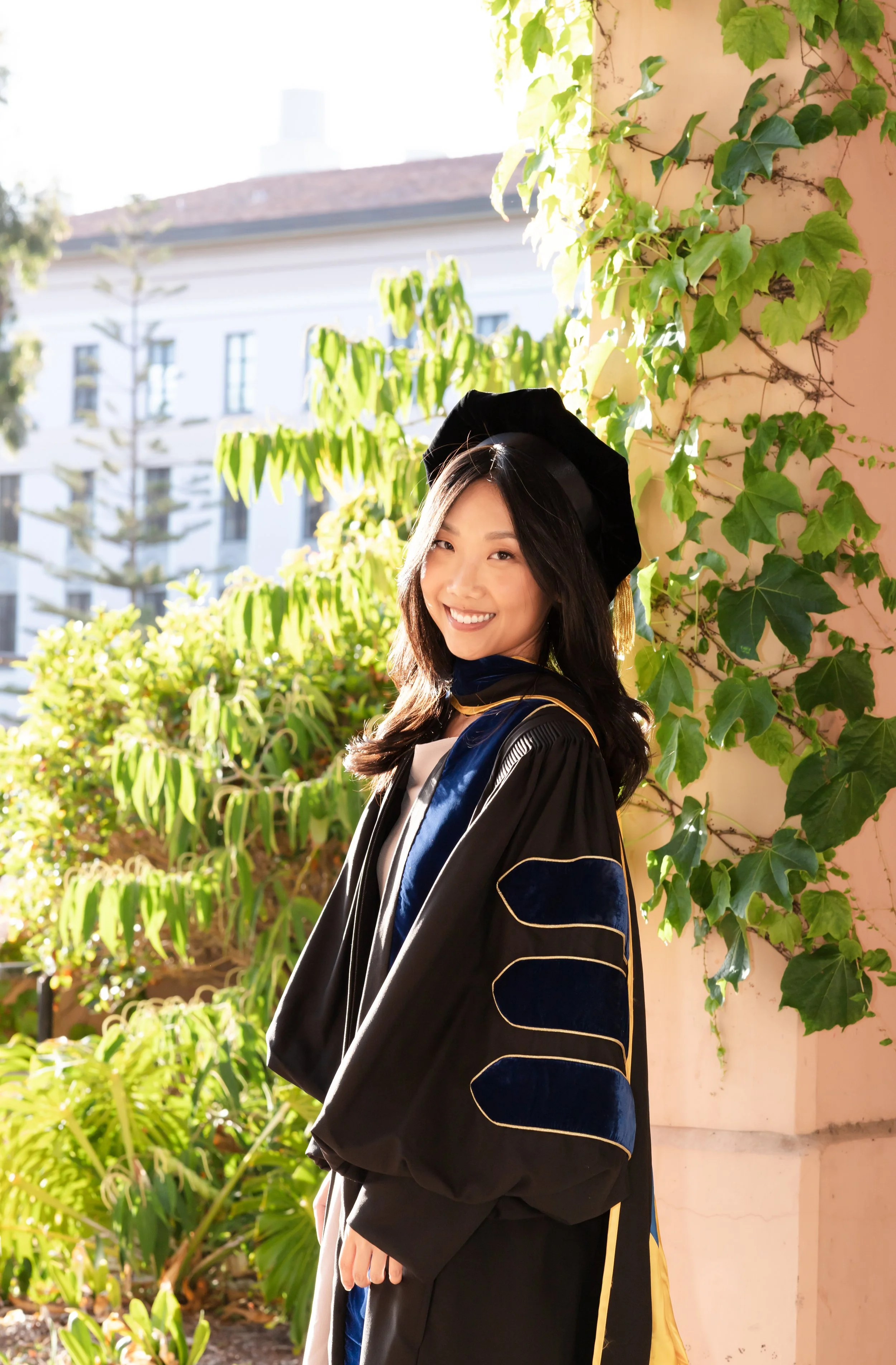 FeiFei_GradPortraits_18.jpg