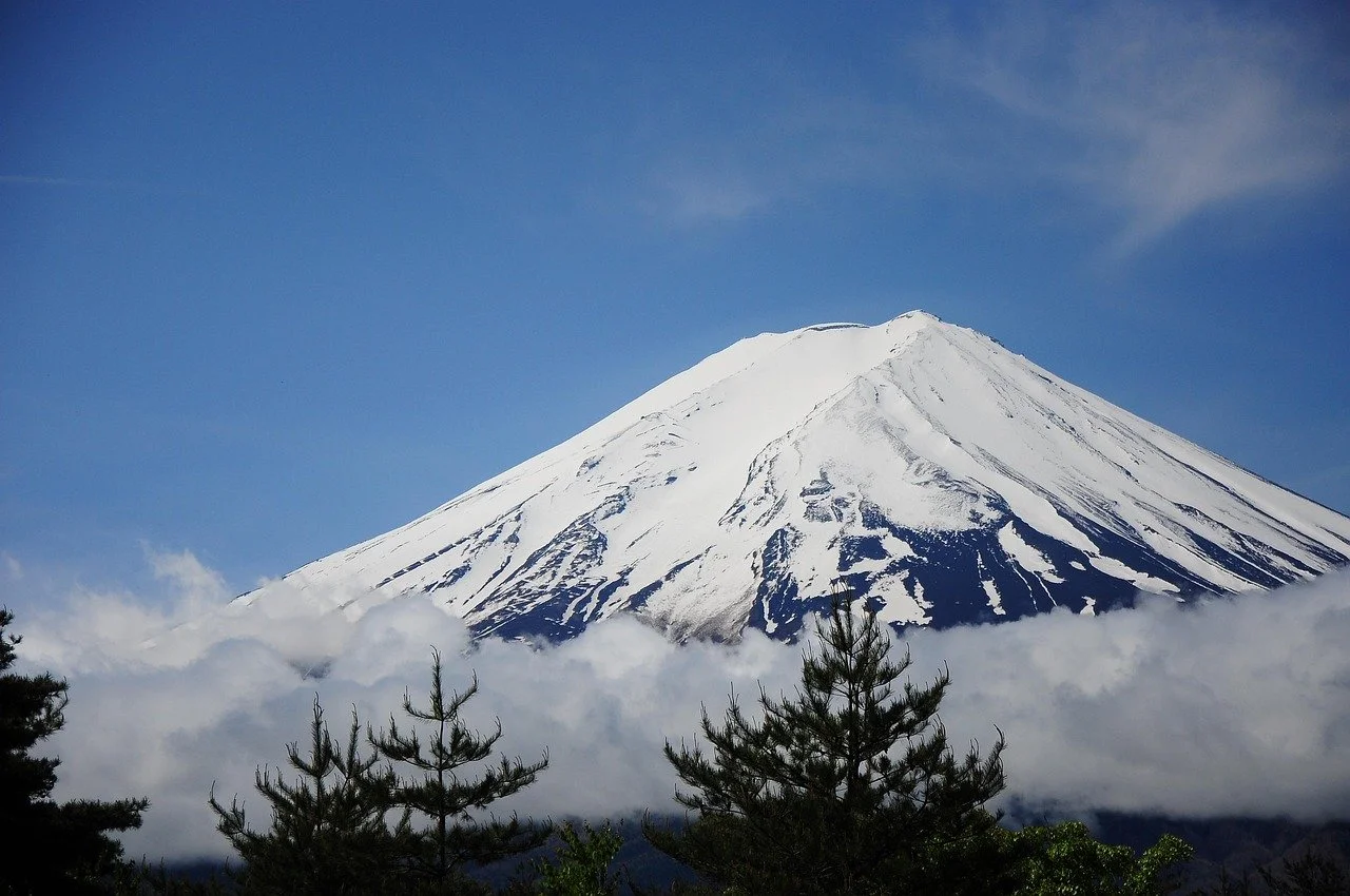 From the Narita or Haneda Airport to the Nagano snow resorts: How to make the most of your snow transfer in Japan with authentic, local experiences