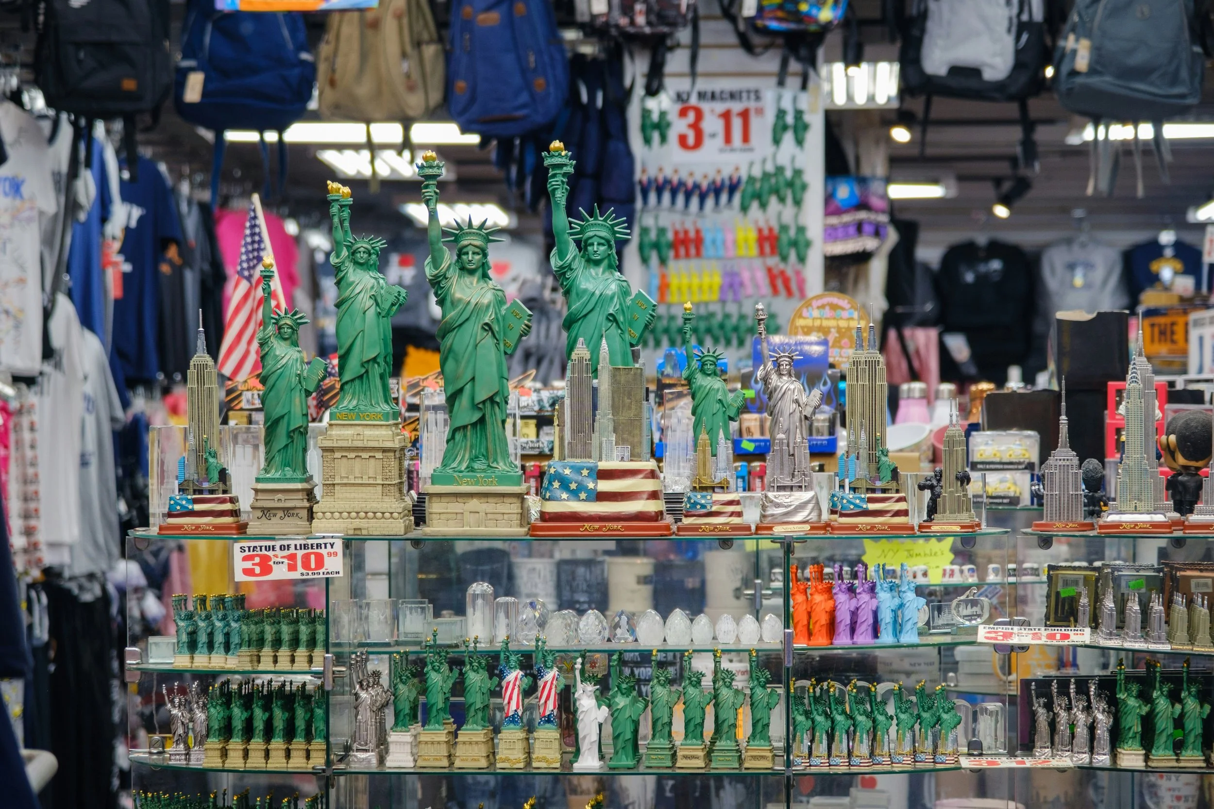 What Souvenirs or gifts from the USA should I bring to my Japanese colleagues?
