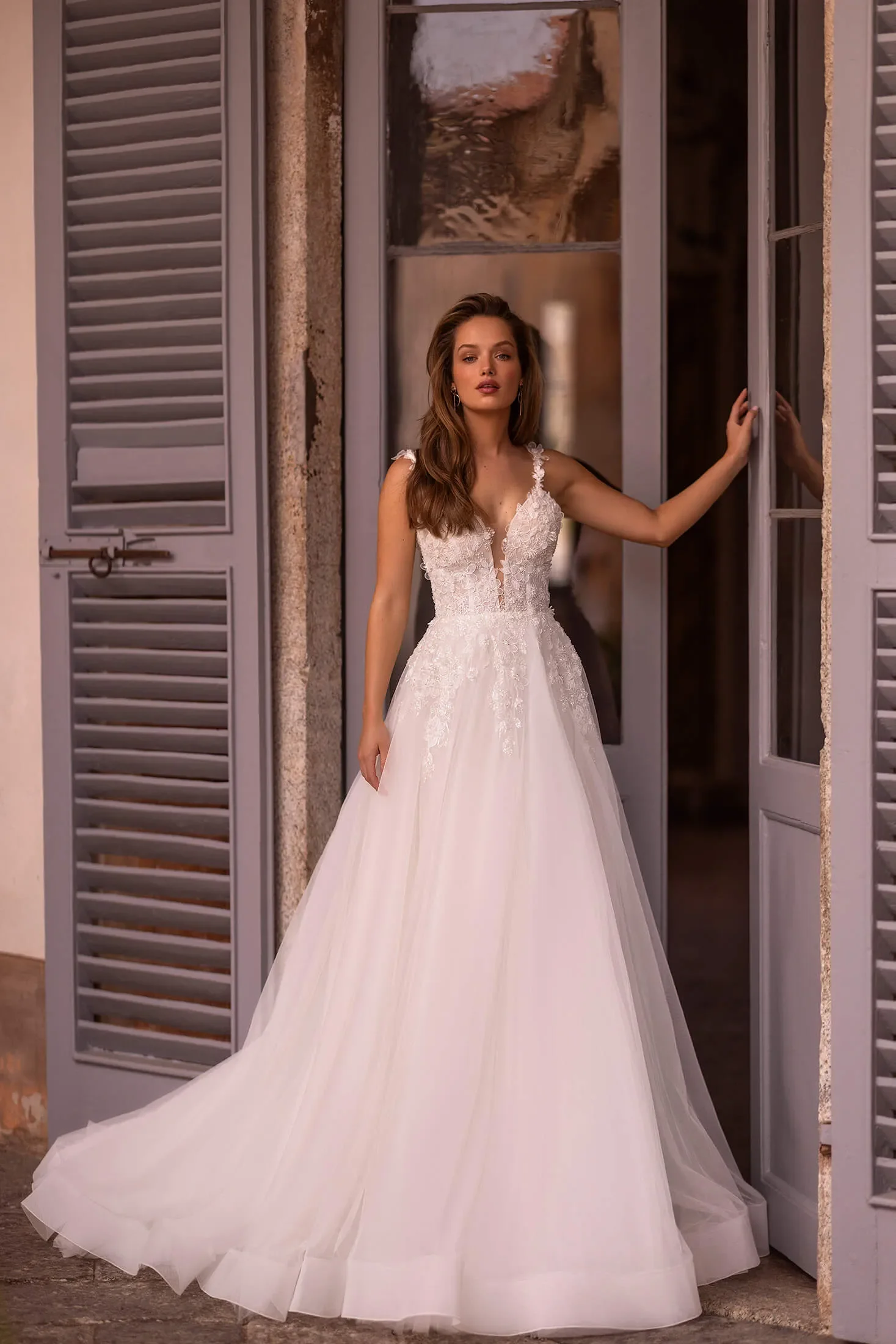 64ccca6fc983718bc4a654ac_407-Narcisa-1.webp