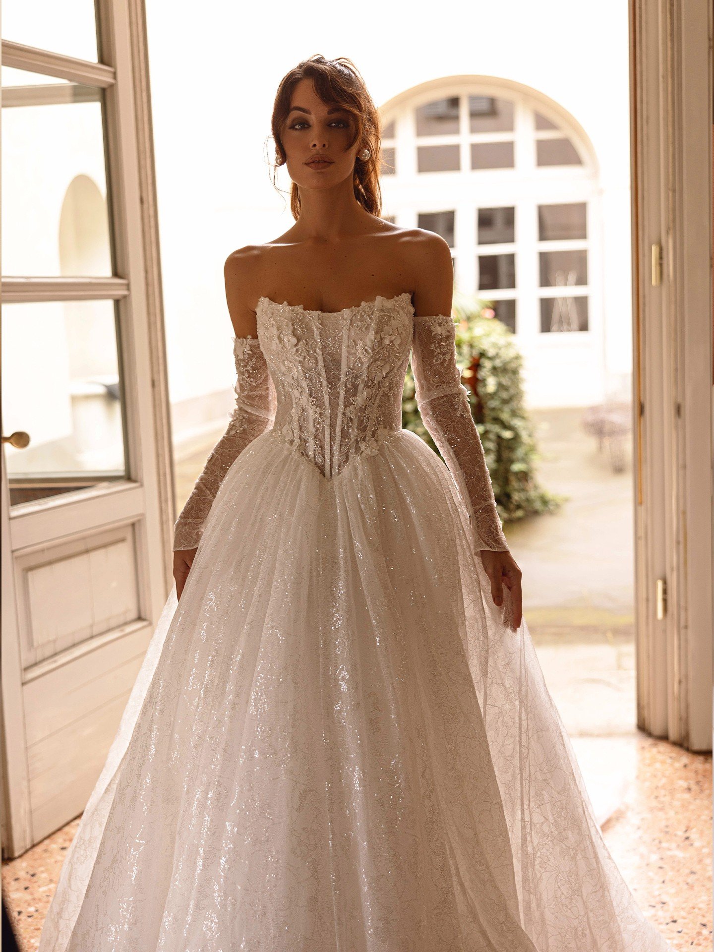 2-Philippa-Romantic-Wedding-Dress-BallGown-Chapel-Bridal-Gown-Sweetheart-YOUR-MAJESTY.jpg