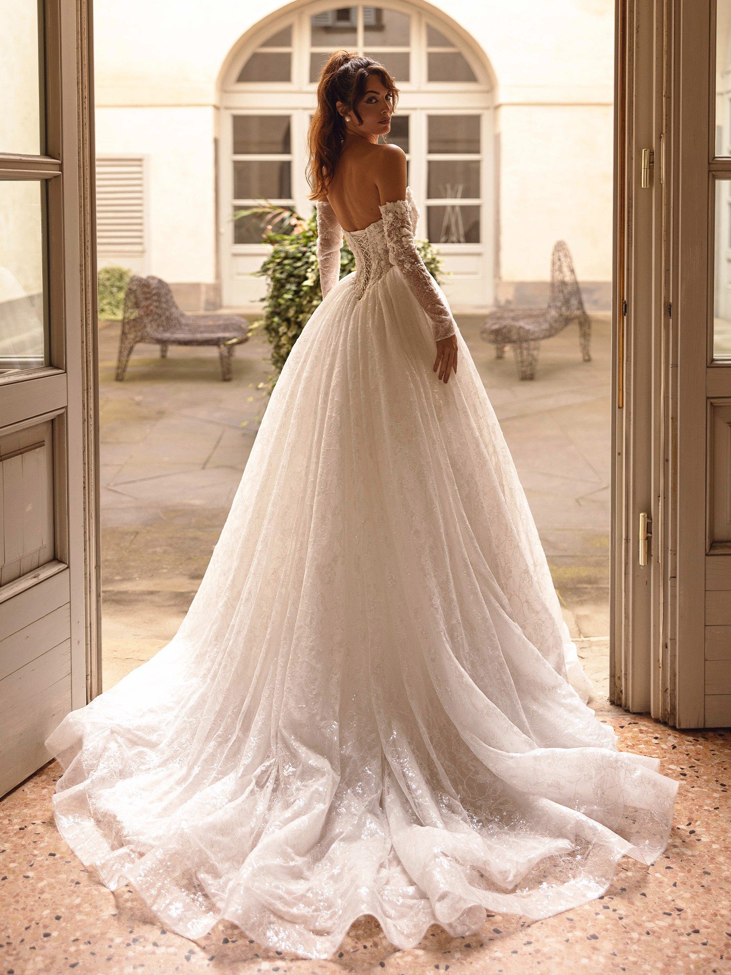 3-Philippa-Romantic-Wedding-Dress-BallGown-Chapel-Bridal-Gown-Sweetheart-YOUR-MAJESTY.jpg