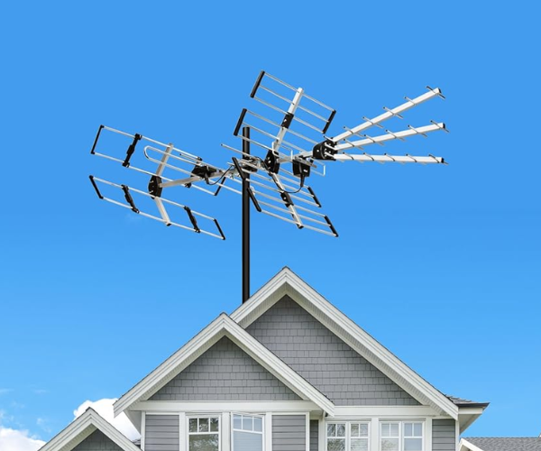 Nolan Heimann Secures Two Design Patents for Bolide on TV Antenna Innovations