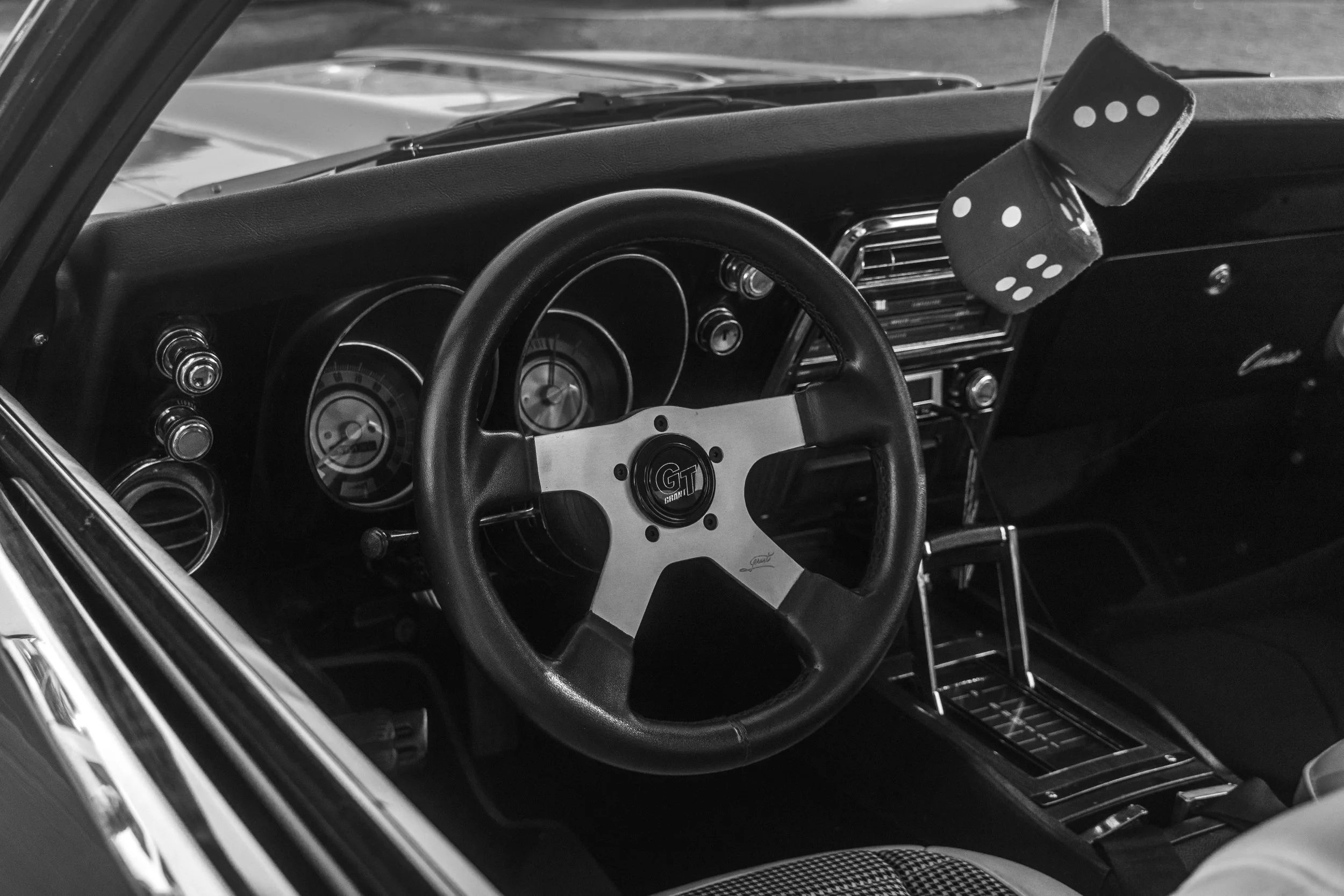 Old Camaro B&W-5.jpg