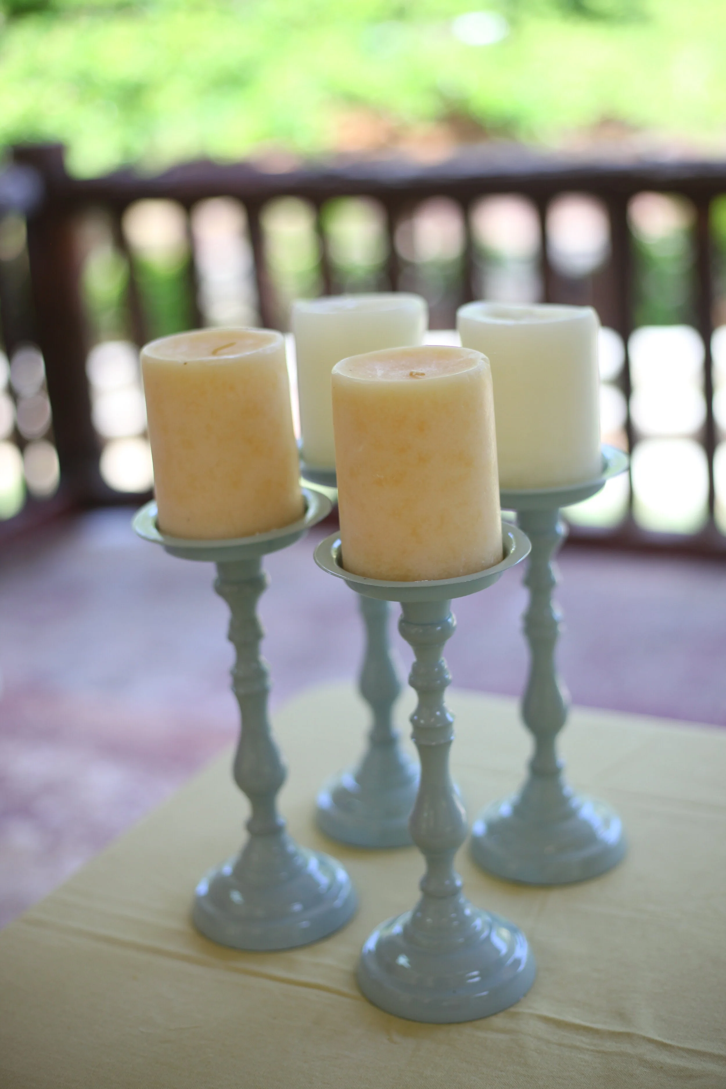 4 Blue Robin candle set