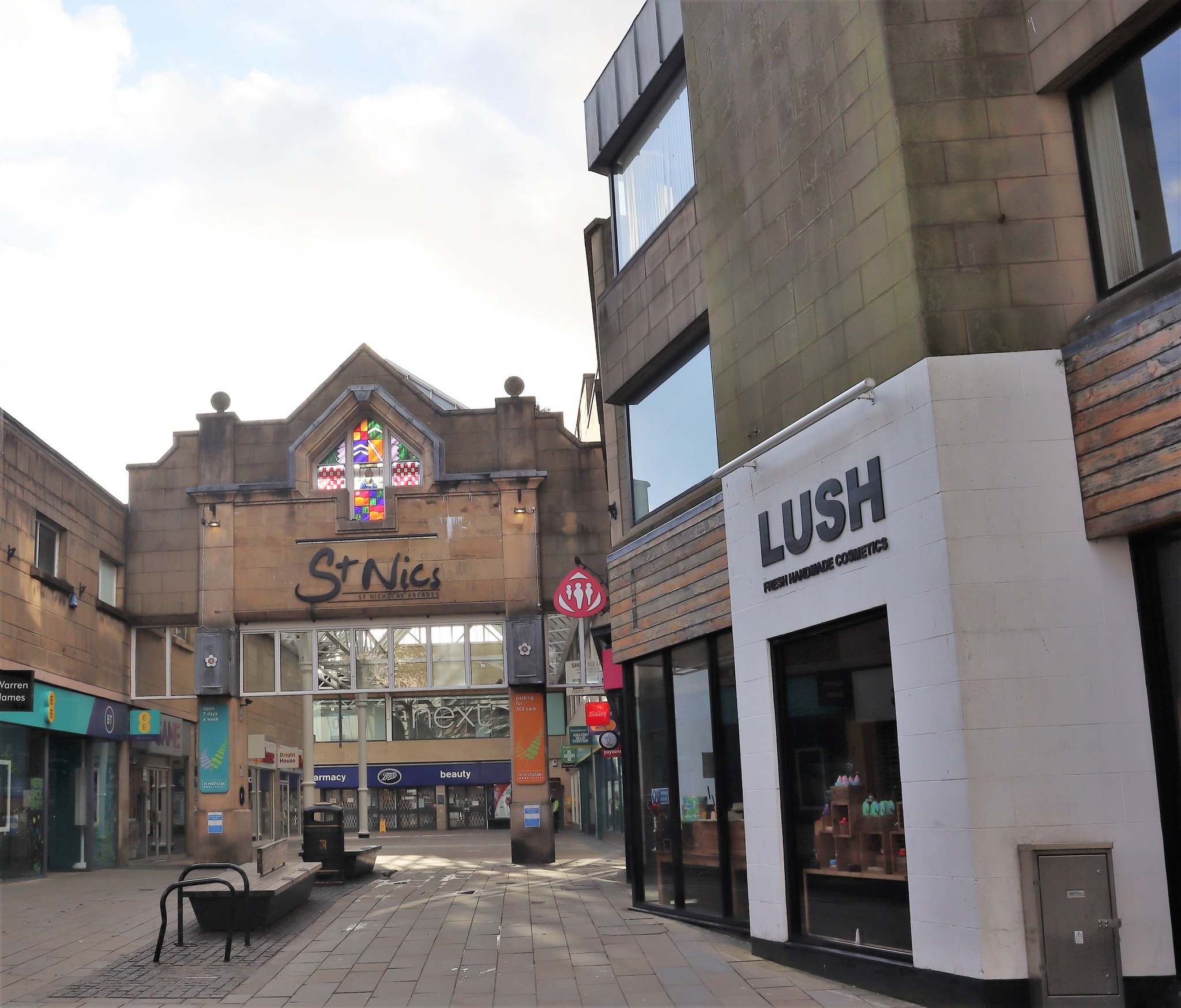 Still need to sort your Christmas shopping? 

Lancaster&rsquo;s full of great spots for it, from the Christmas Market stalls in the Castle (open daily from 10.30am) to the big name brands in the city centre. Or, for that personal touch, a DIY gift ni