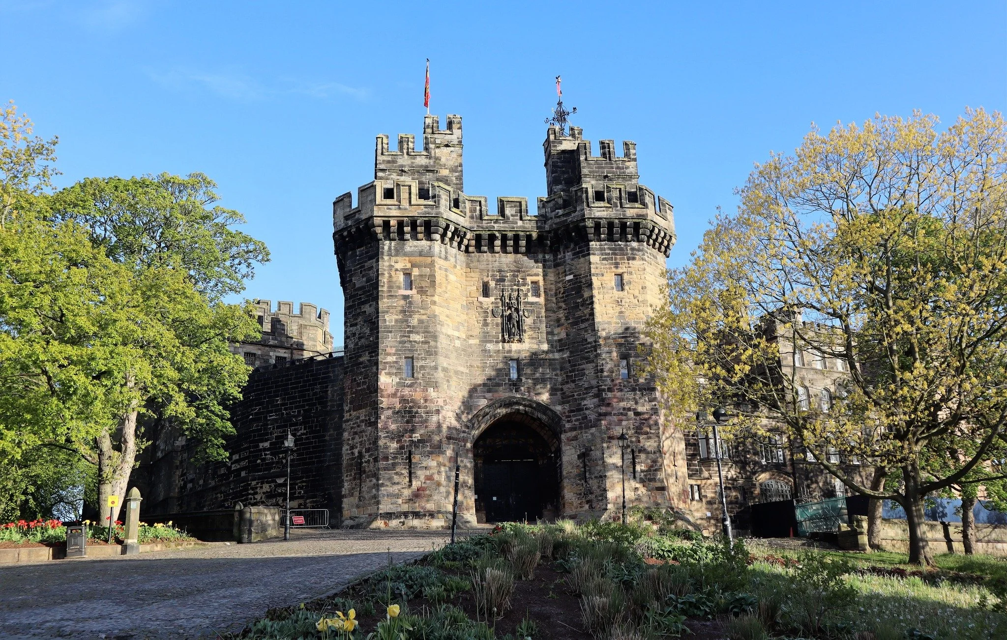 If you're staying at Bailrigg Student Living and are looking for ideas for a festive walk, we have a couple of recommendations for places to go this afternoon.

Read our blog to find out more about: 
- Lancaster Castle
- The Ashton Memorial
- The Wil