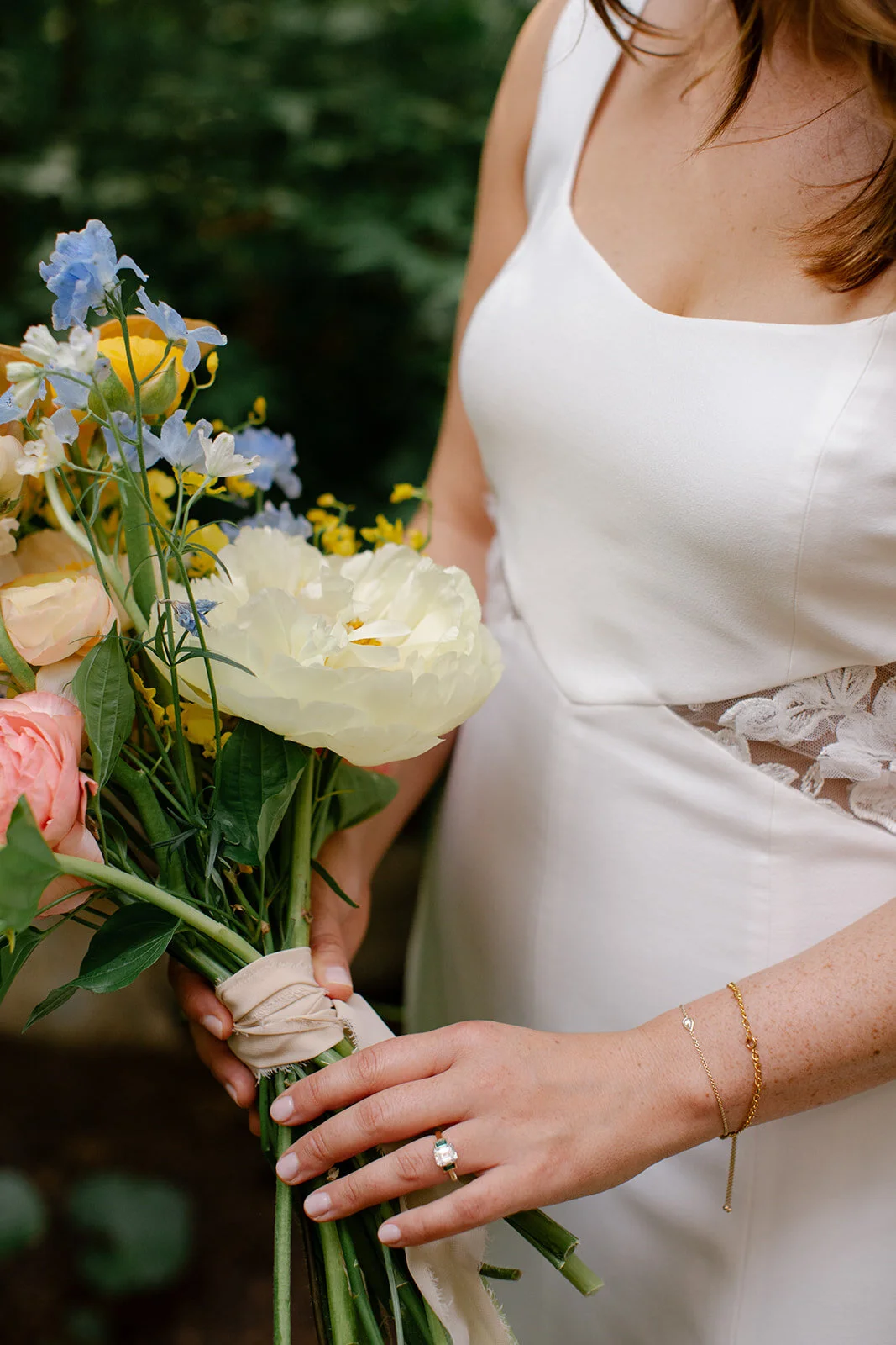 Spring Backyard Connecticut Wedding www.wildflowerestudio.com 26.jpg