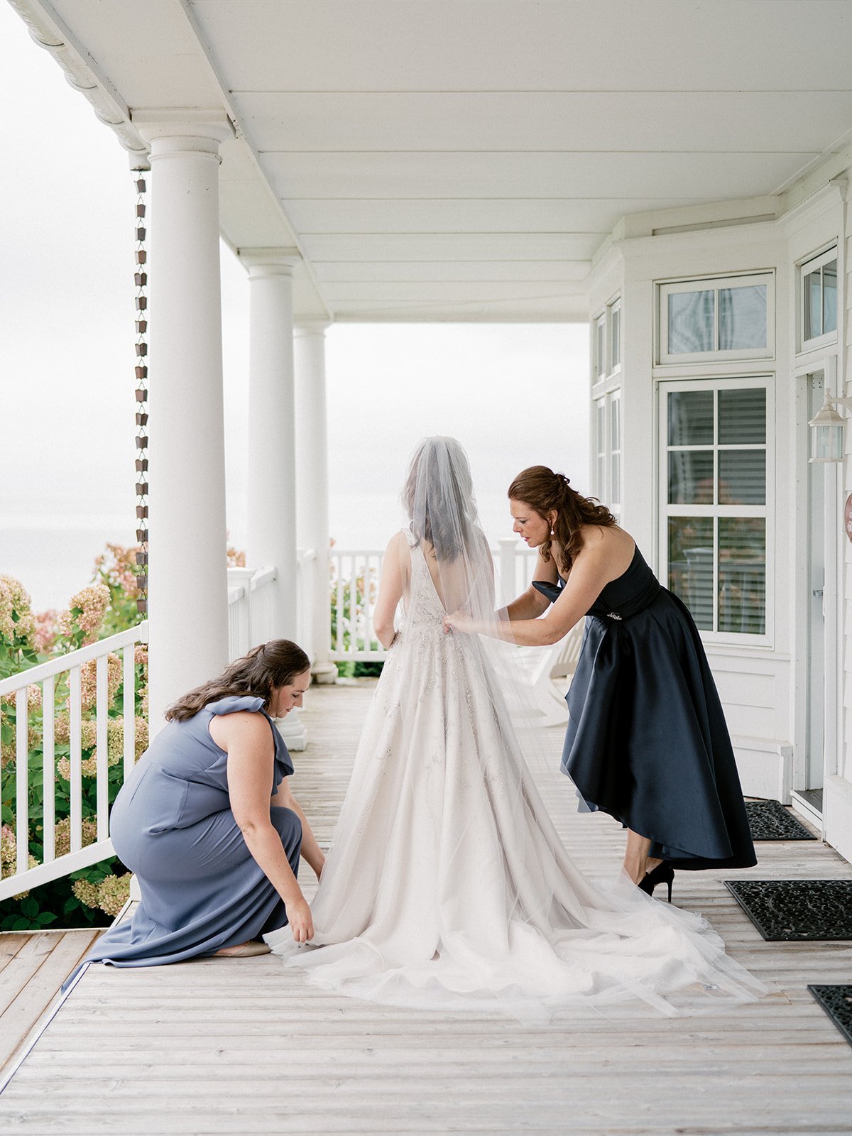 Abigail & Brian Bride Getting Ready-21.jpg