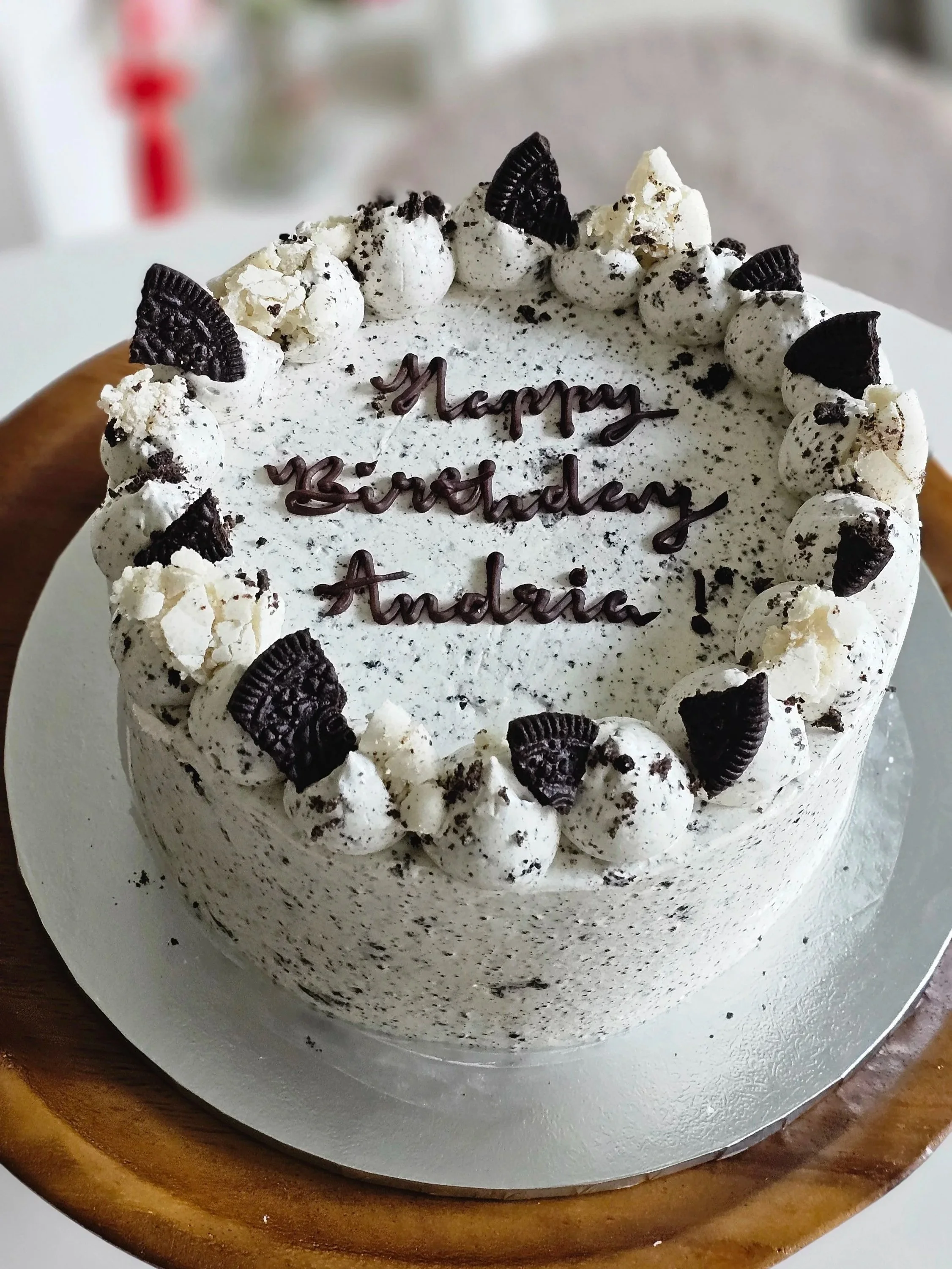 Cookies & Cream Cake - Oreo Delight