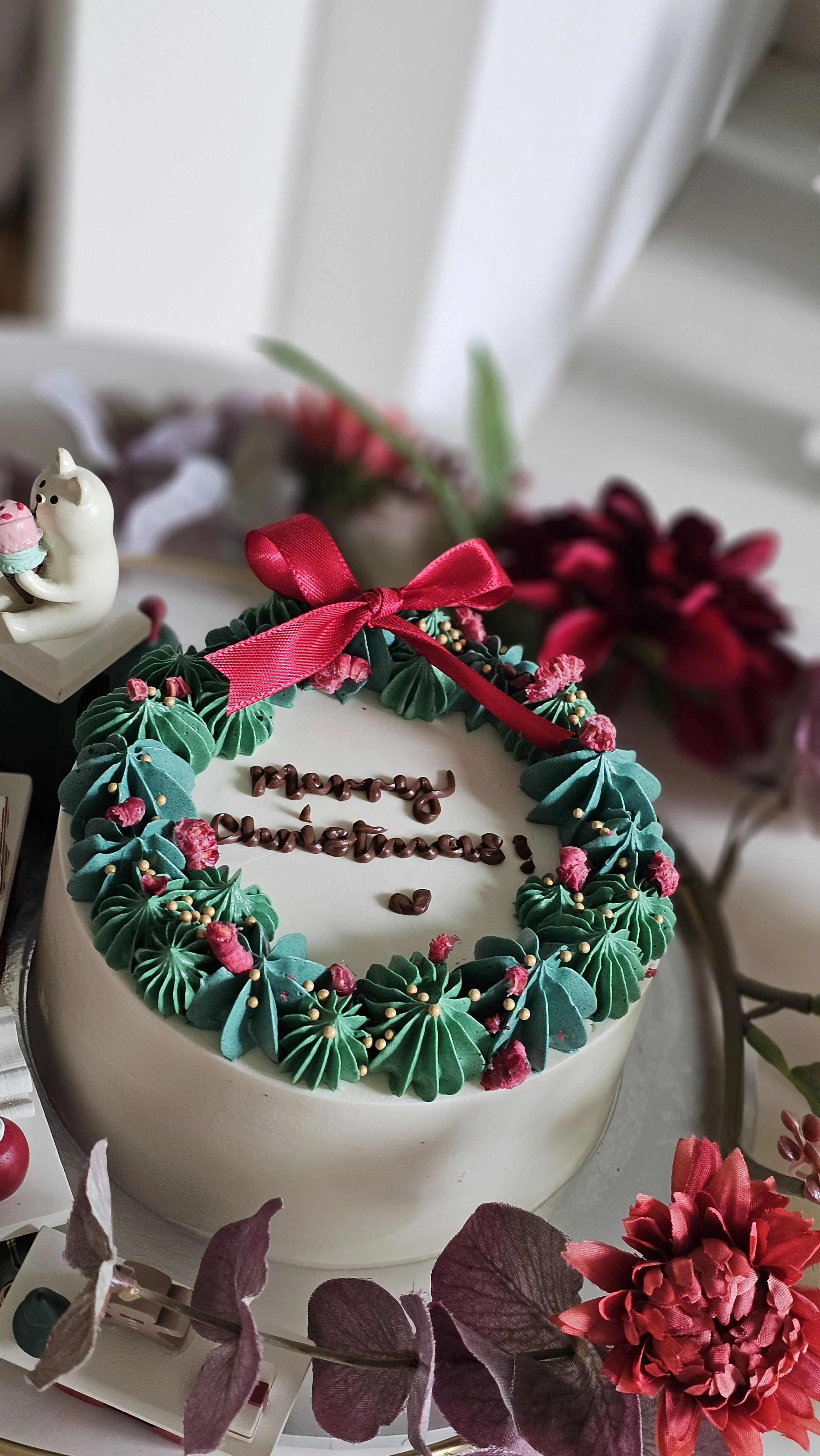 Christmas Wreath Cake another angle 3.jpg