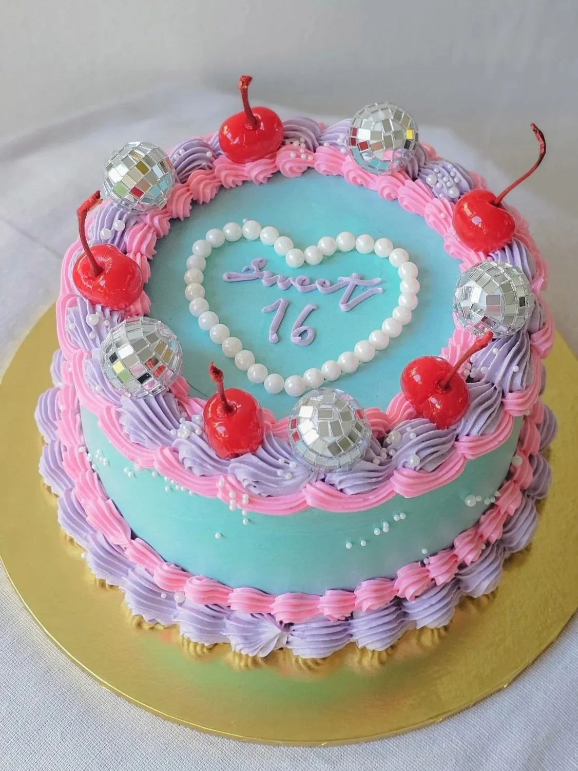 Trending Y2K Vintage - Sweet Cherry Disco