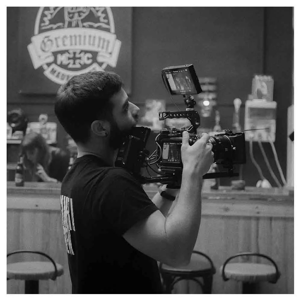 89+ One-Person Short Film Ideas To Get Your Creative Juices Flowing