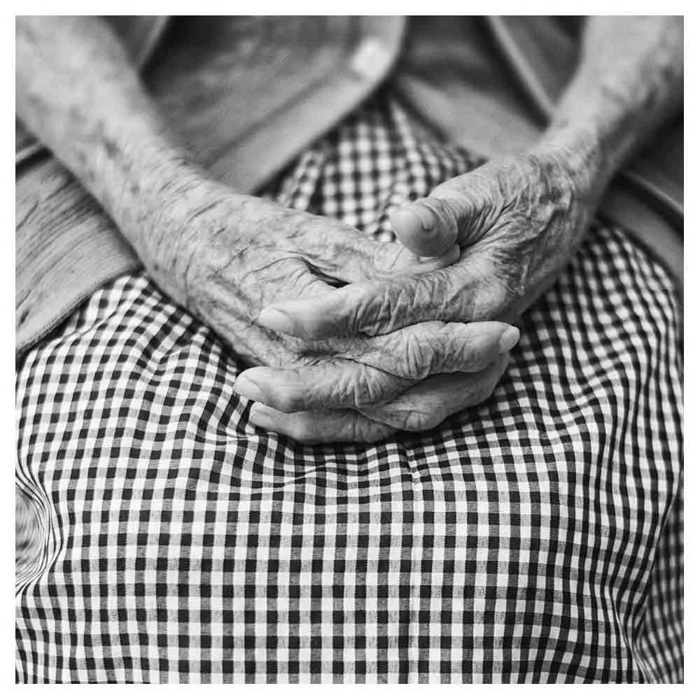499+ Old Lady Names: A Storyteller's Archive for Crafting Timeless Characters