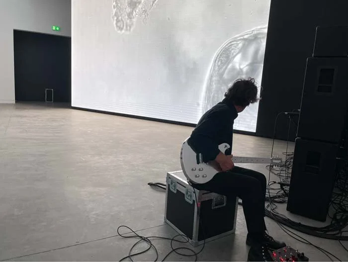 A death in Venice needs no maintenance (5/n)