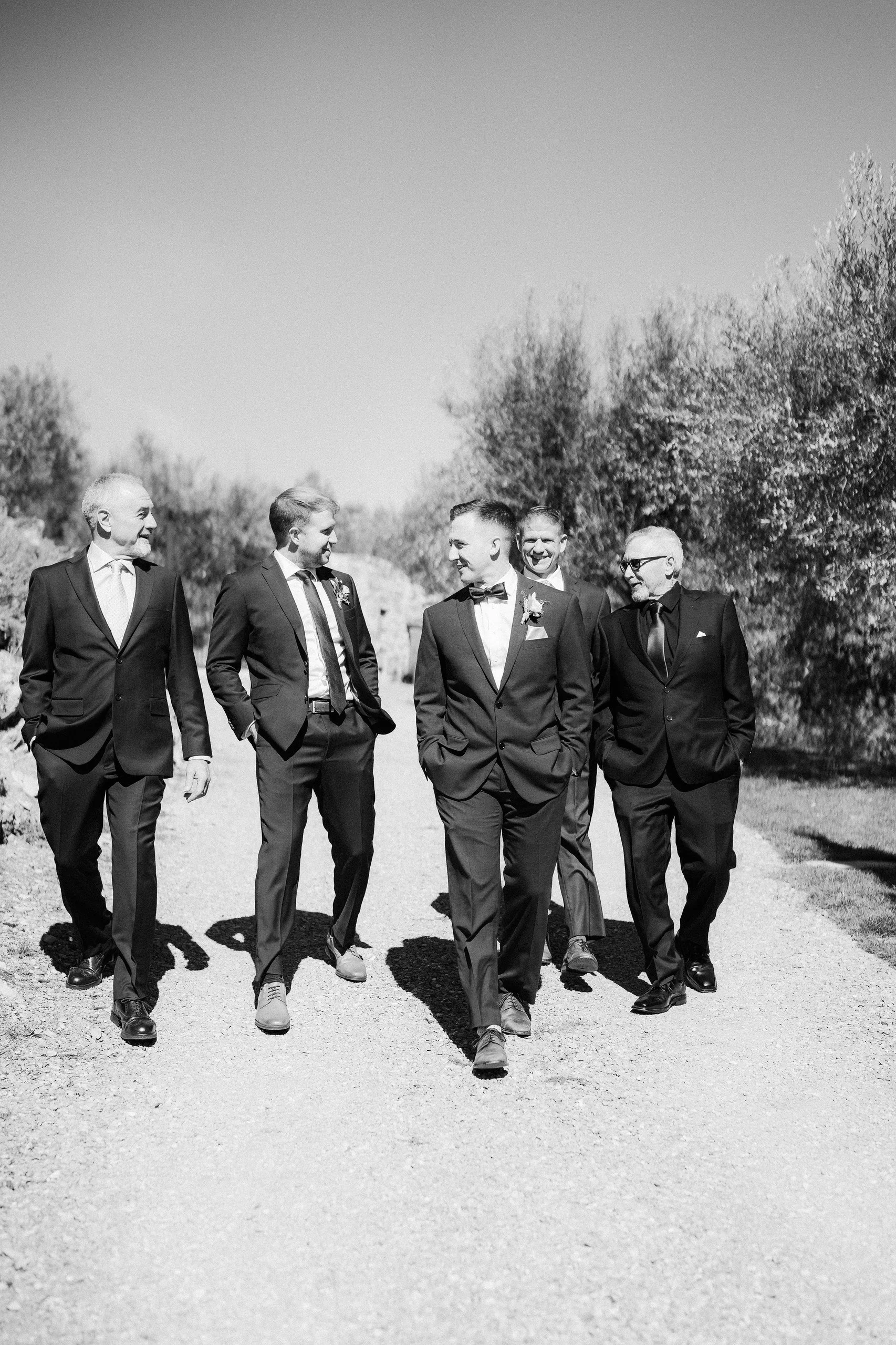 Groom-00042_resized.jpg