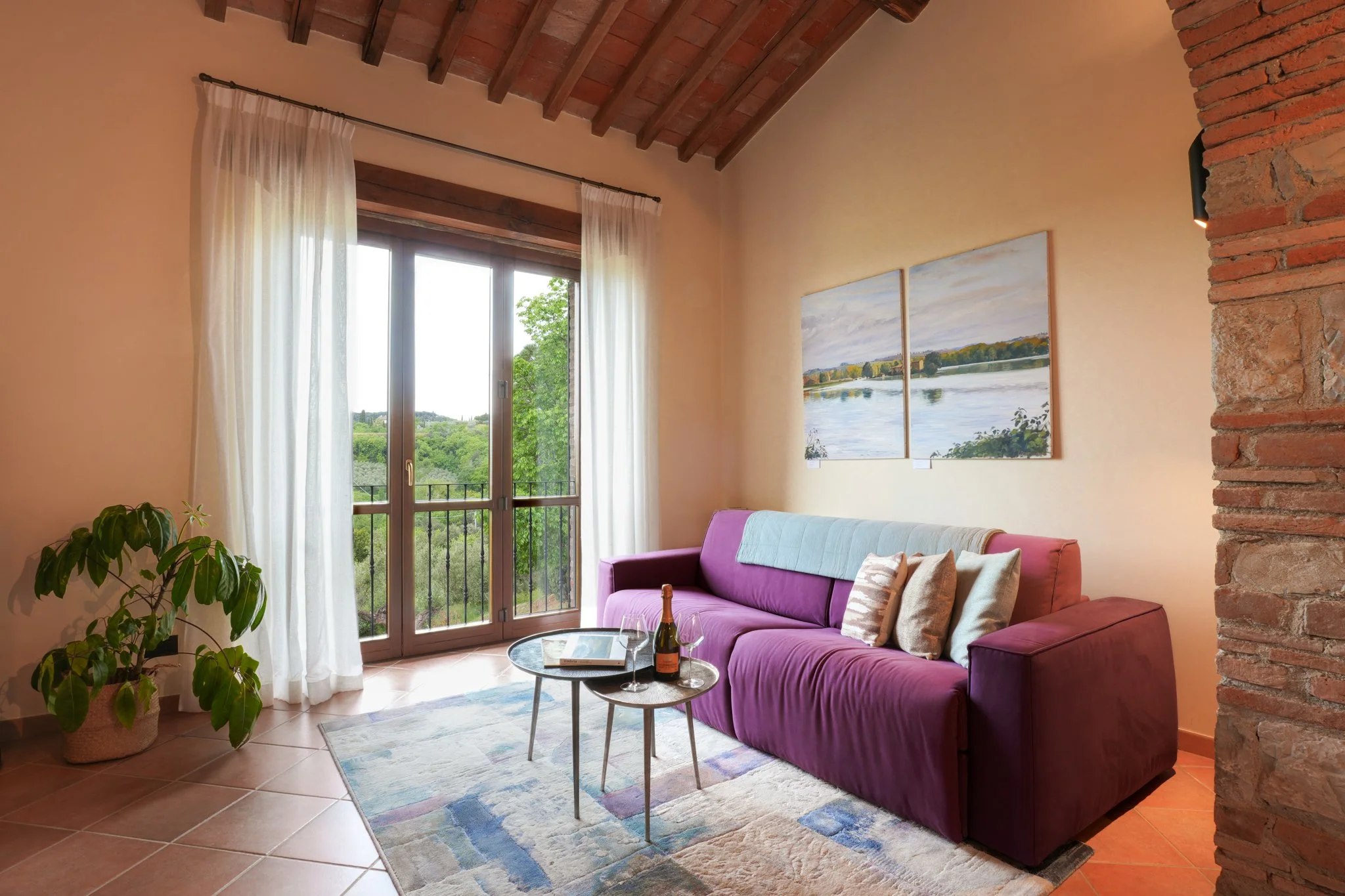 new-larco00007.jpg