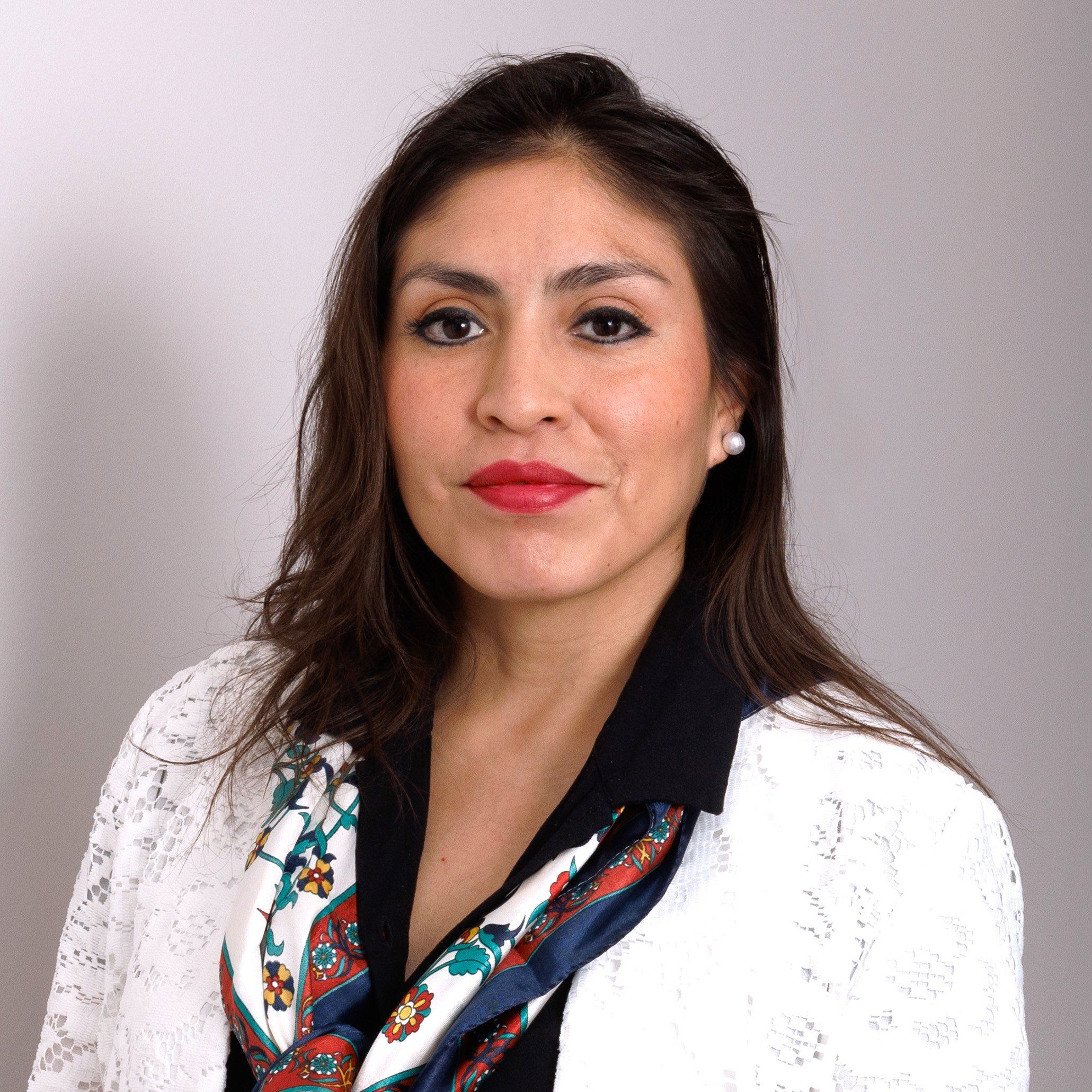 Grace Cobos, réceptionniste