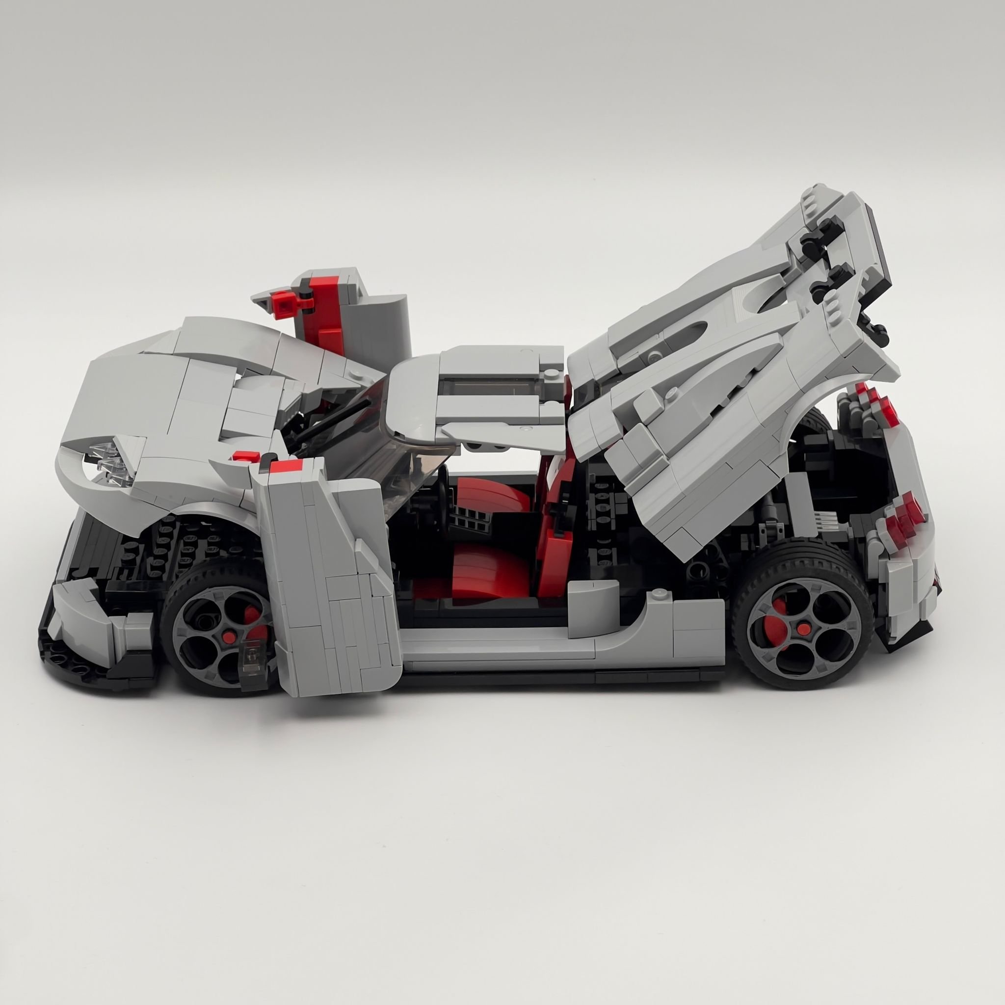 Custom Lego 3DSupercarbricks CC850 open.jpg