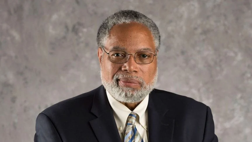 Lonnie Bunch